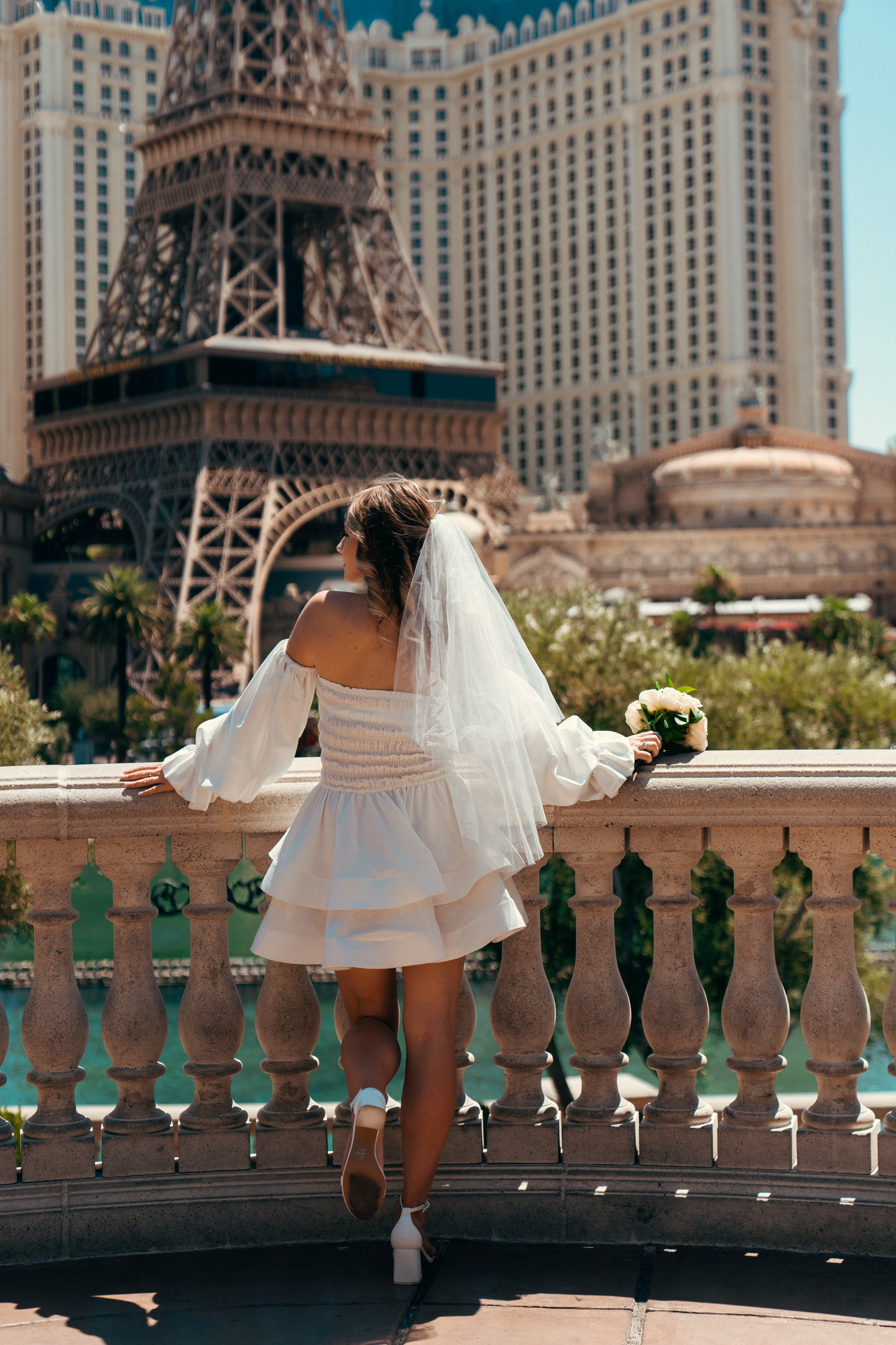Iryna&Roman. Wedding & elopement photographer Viktoriya Kravtsov. Las Vegas