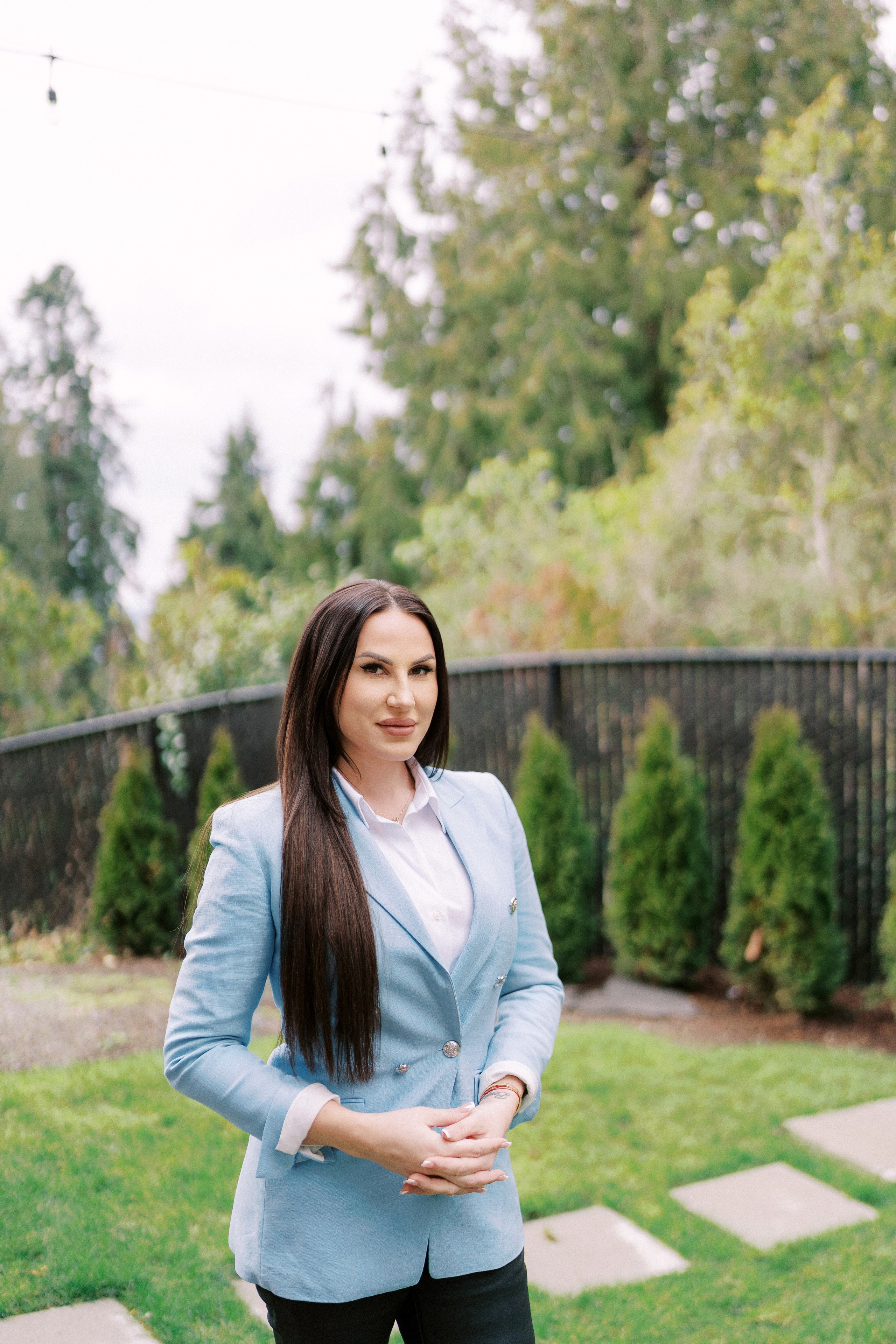 Business portrait. EVAN ARISTOV WEDDING PHOTOGRAPHY — Seattle Wedding Photographer