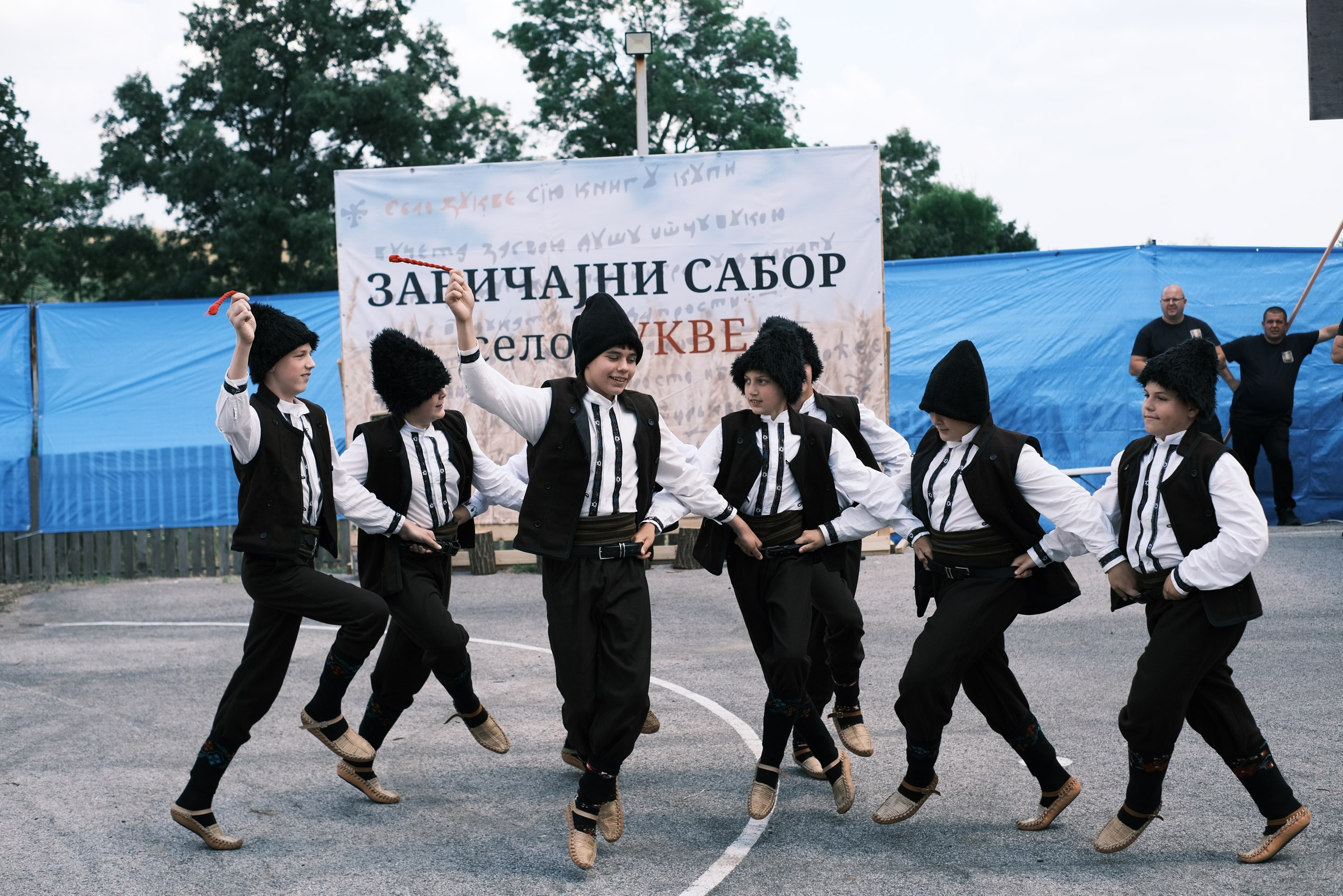 Сабор у Зуквама. СнегФотографија Комерц Експорт Импорт