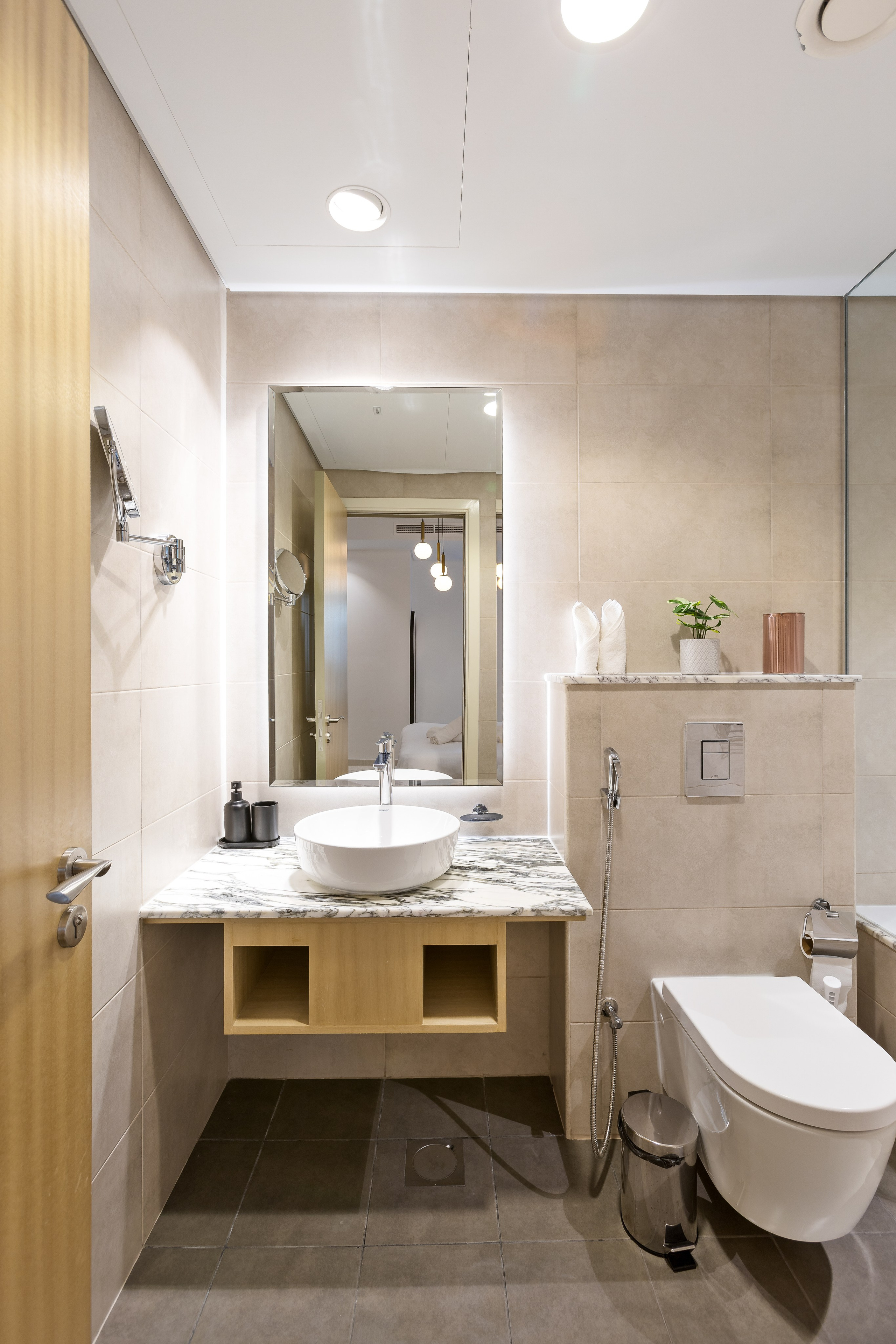 Paramount Midtown. Samy Mar Boy │Portrait, Automotive and Real Estate Photographer