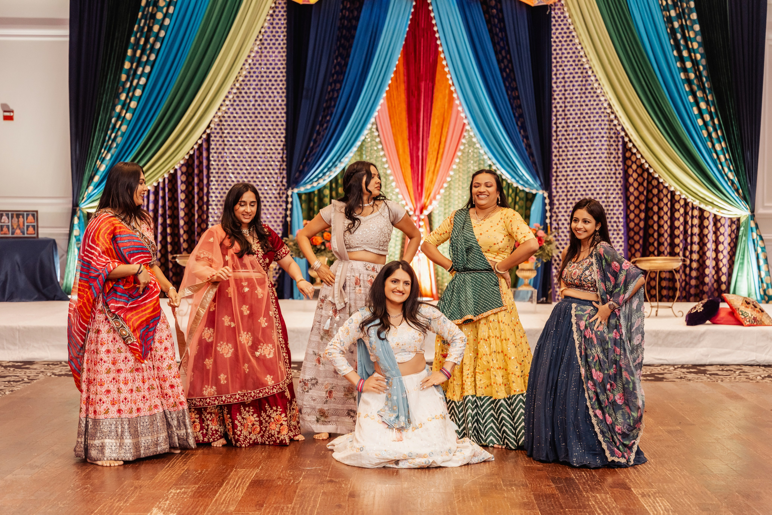 Darshil & Shailja. Wedding Photographer & Cinematographer studios