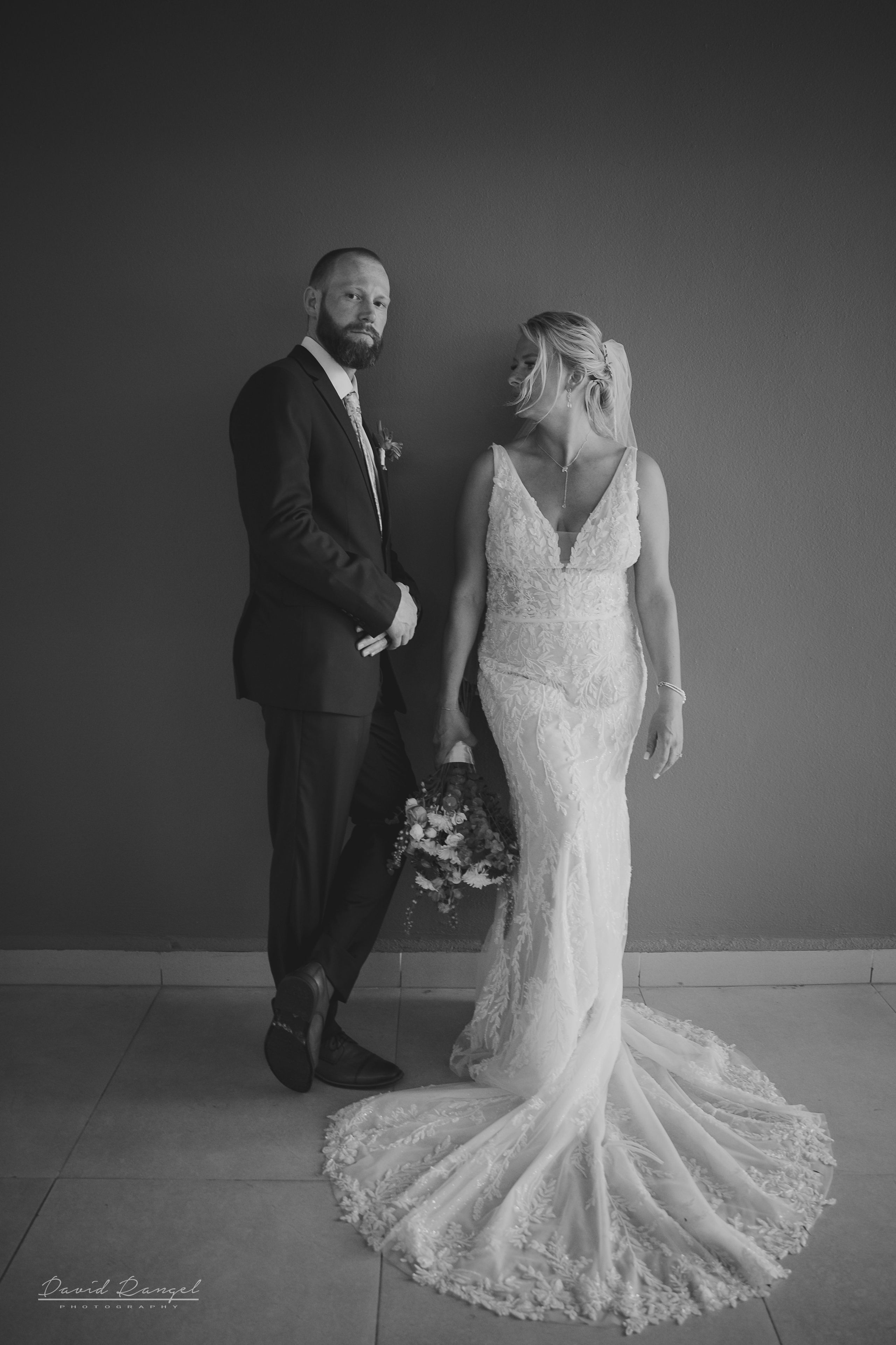 Destination Wedding at Royalton Splash Riviera Cancun. Destination wedding photographer based in Cancun and Riviera Maya with service worldwide