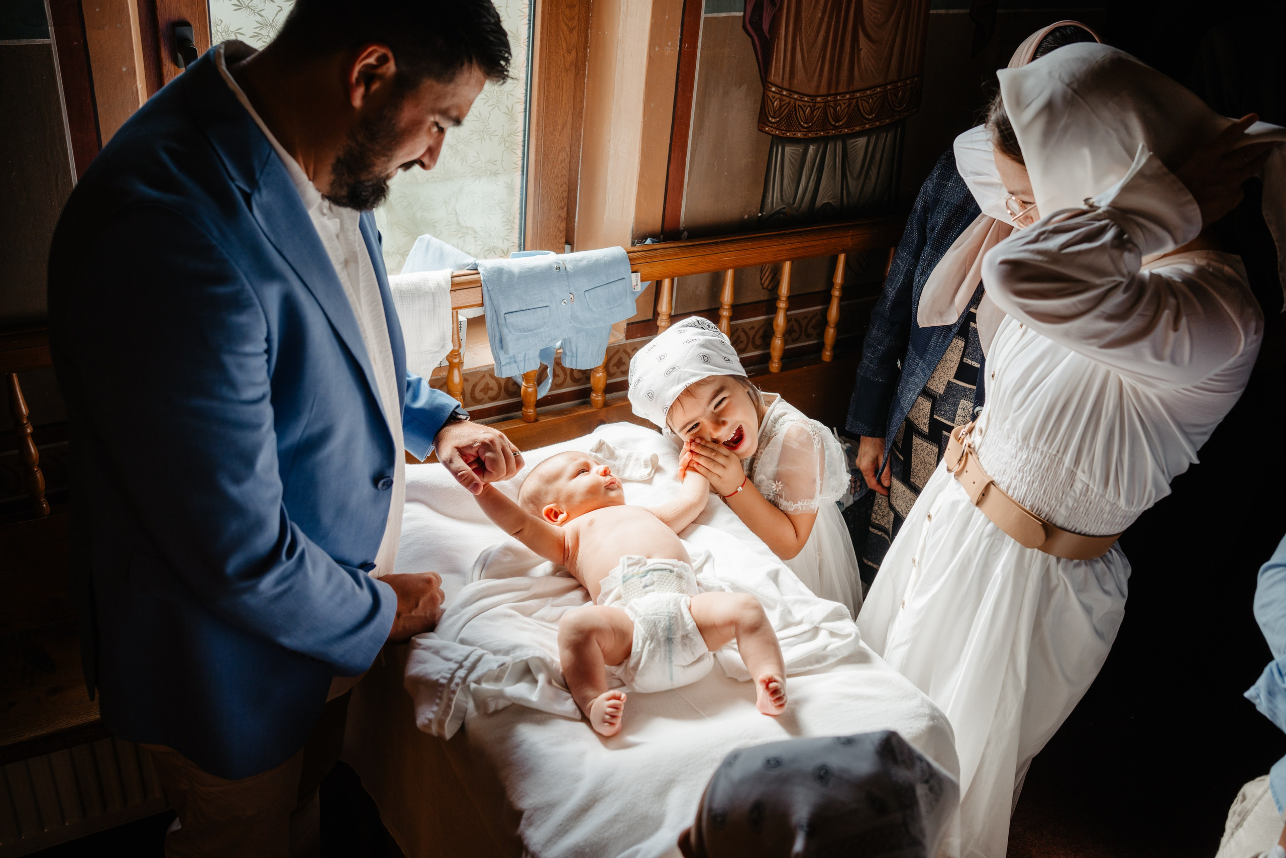 Stefan. Raw Studio. Fotograful tau de nunta!