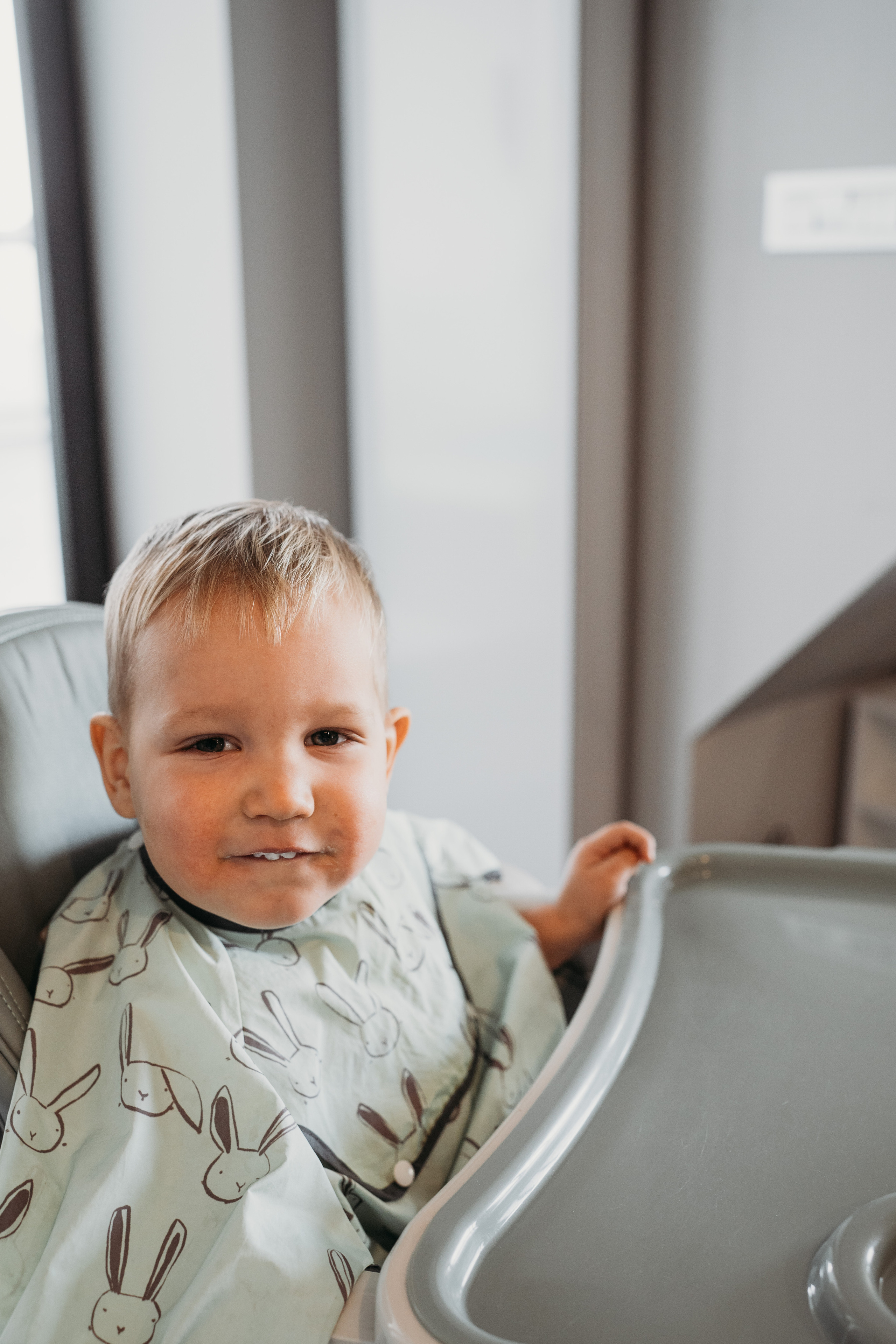 Артур (1 год и 10 месяцев). Фотограф новорожденных и детей первого года Евгения Михалькевич