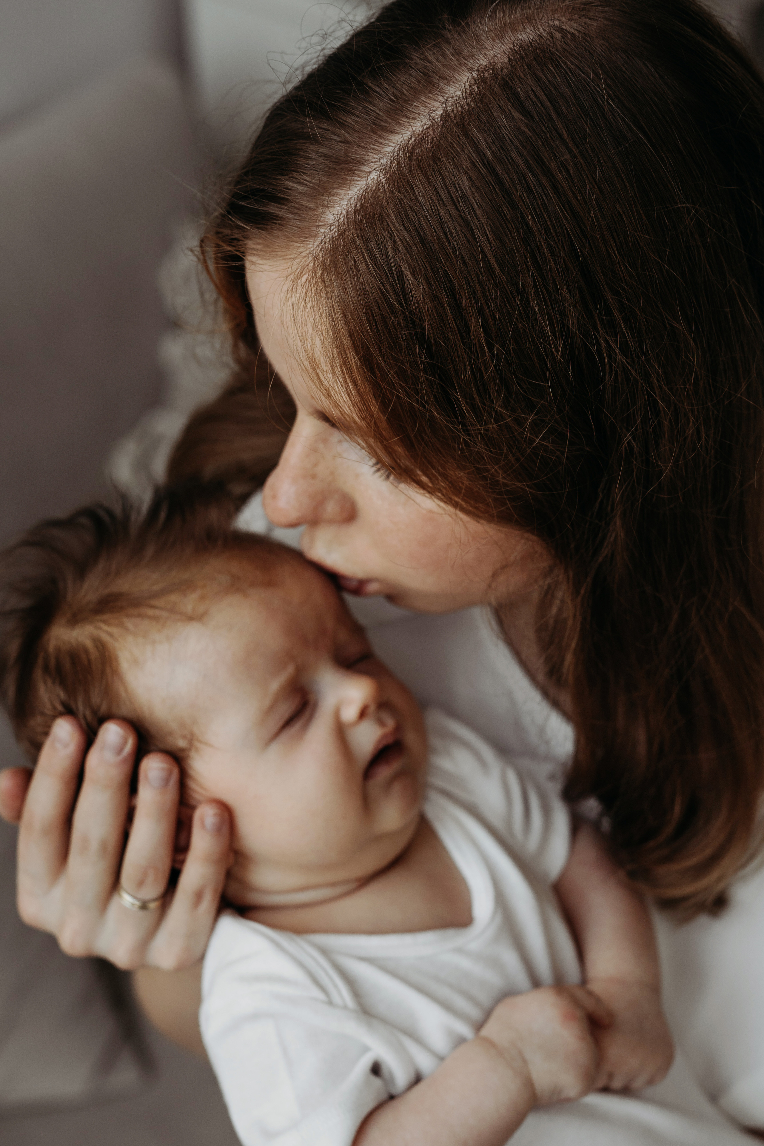 Аня и Эмилия (2 месяца и 2 годика). Фотограф новорожденных и детей первого года Евгения Михалькевич