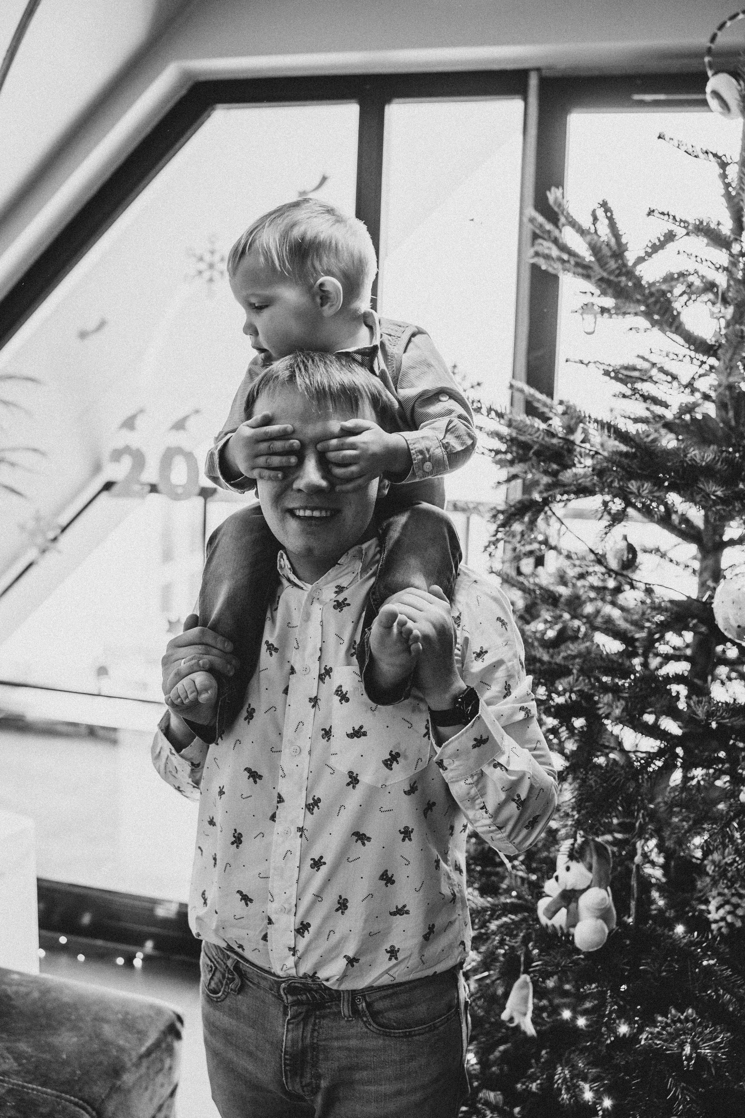 Артур (1 год и 10 месяцев). Фотограф новорожденных и детей первого года Евгения Михалькевич