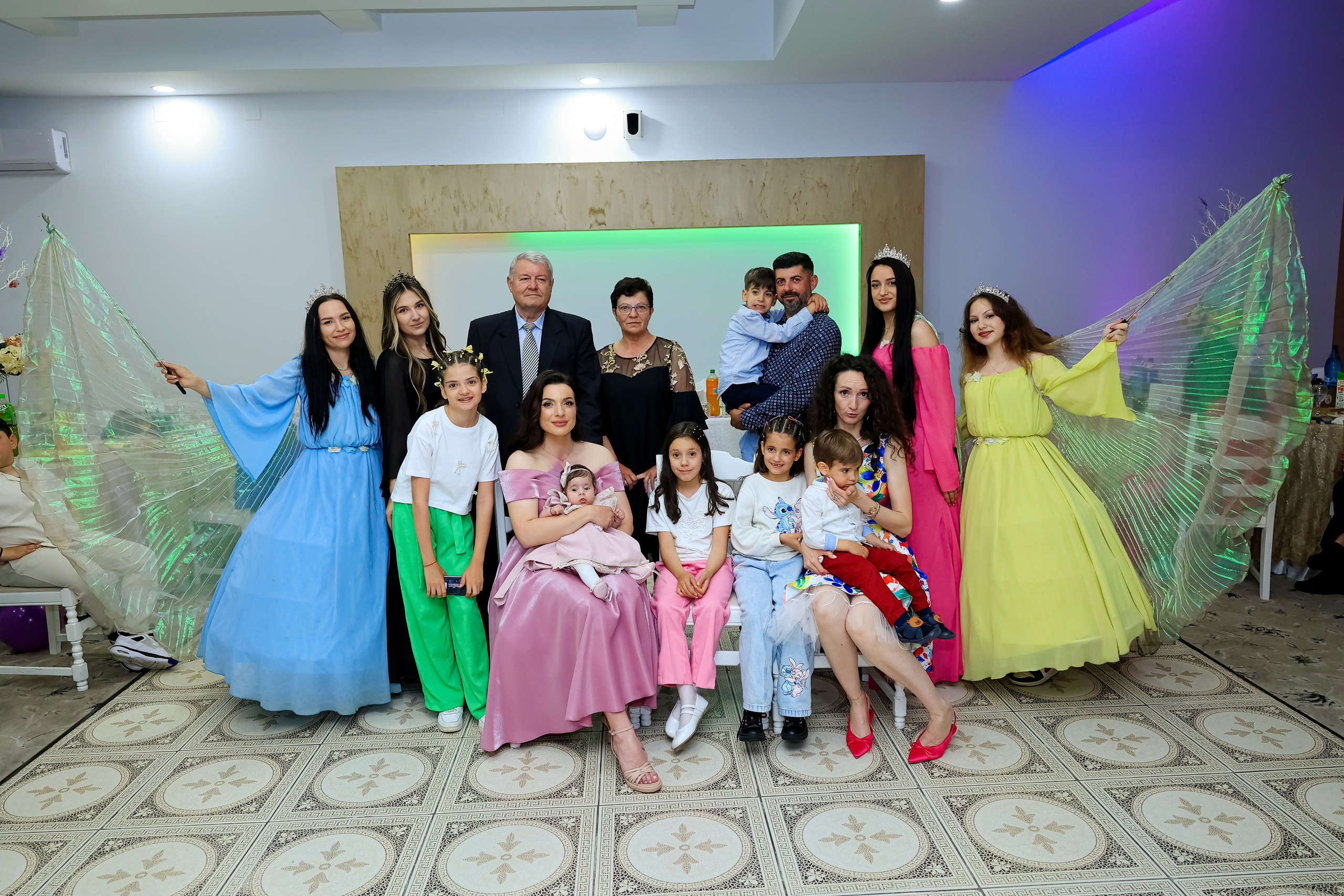 Iris Stefania. Moments By Gub