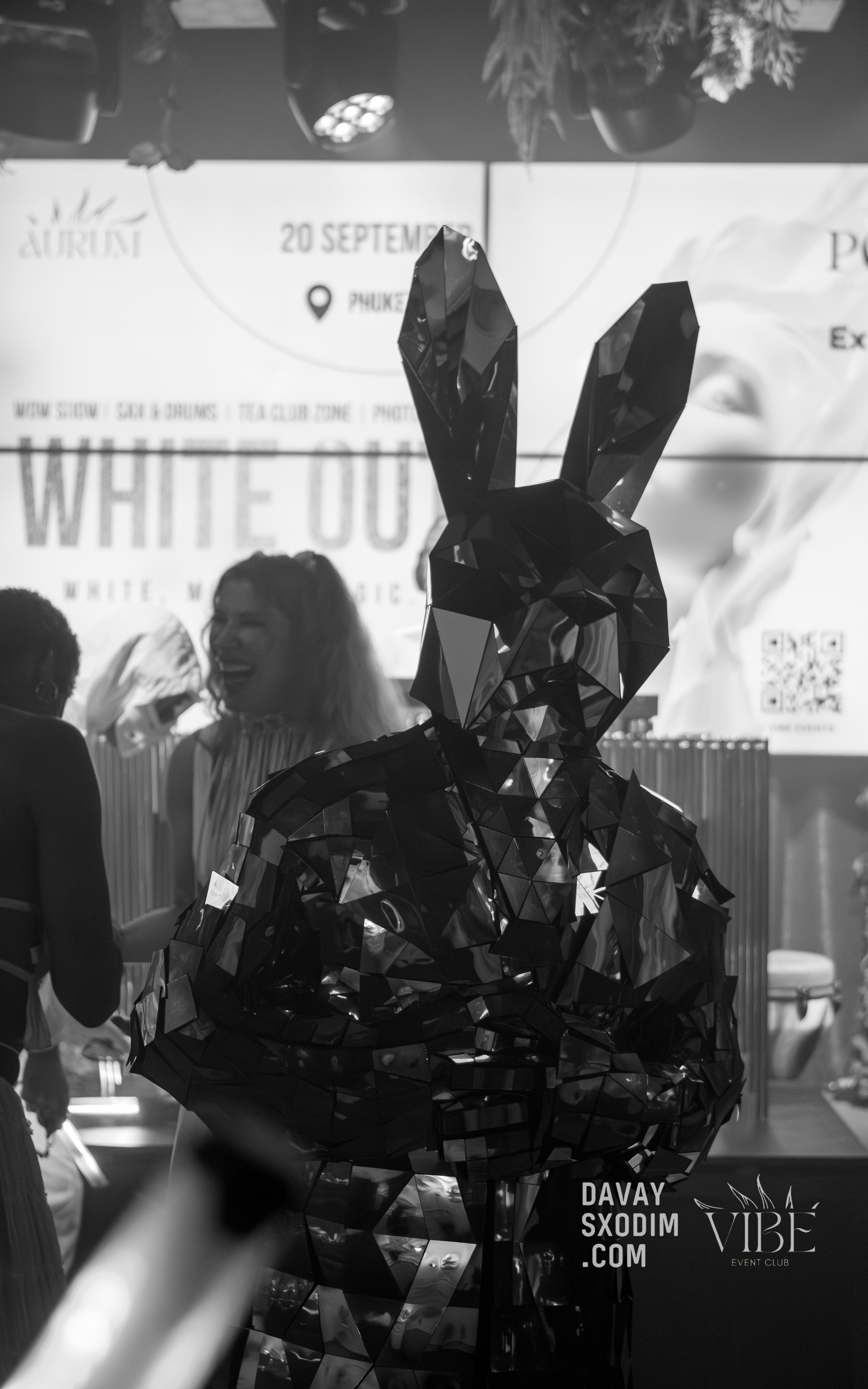 Вечеринка White Out | Фоторепортаж | Видеорепортаж | Афиша | DAVAYSXODIM.com PHUKET. АФИША|ФОТОРЕПОРТАЖИ|ИВЕНТЫ|ПХУКЕТ