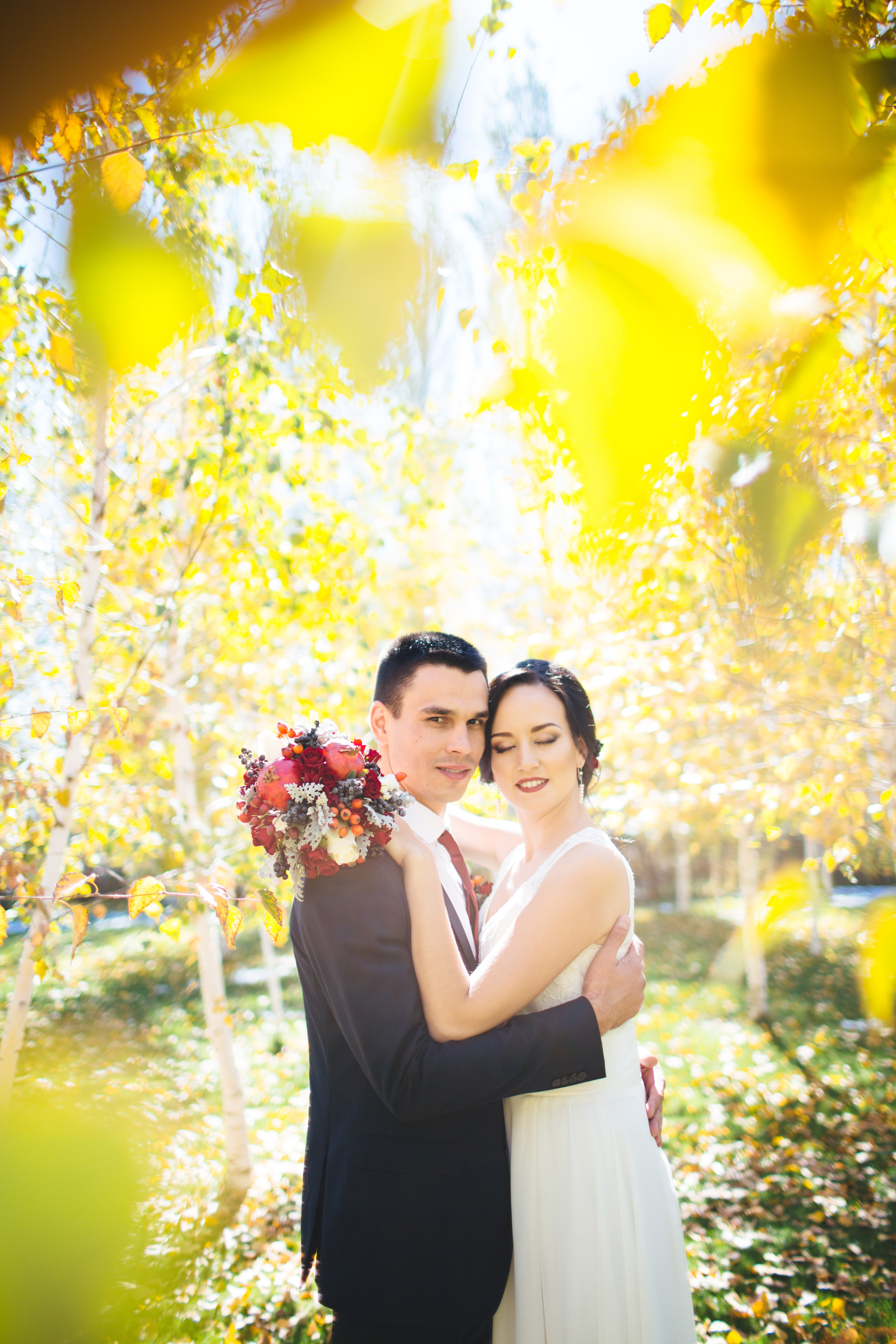 Свадебная фотосессия в Хижине дяди Тома. Фотограф в Бишкеке Оксана Шувалова