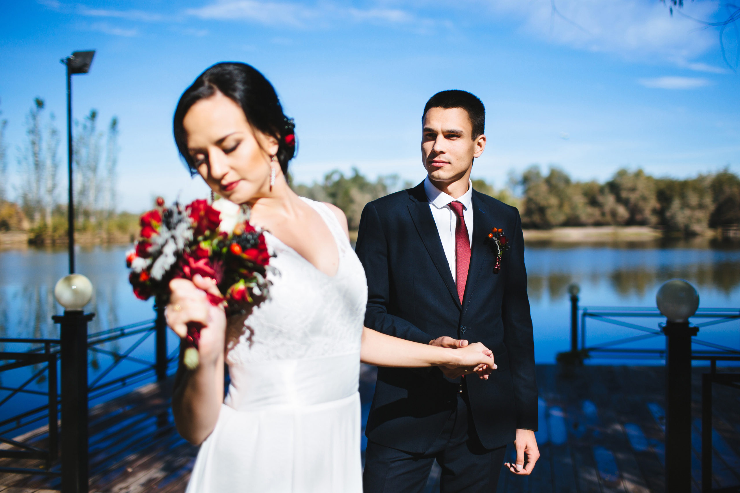 Свадебная фотосессия в Хижине дяди Тома. Фотограф в Бишкеке Оксана Шувалова