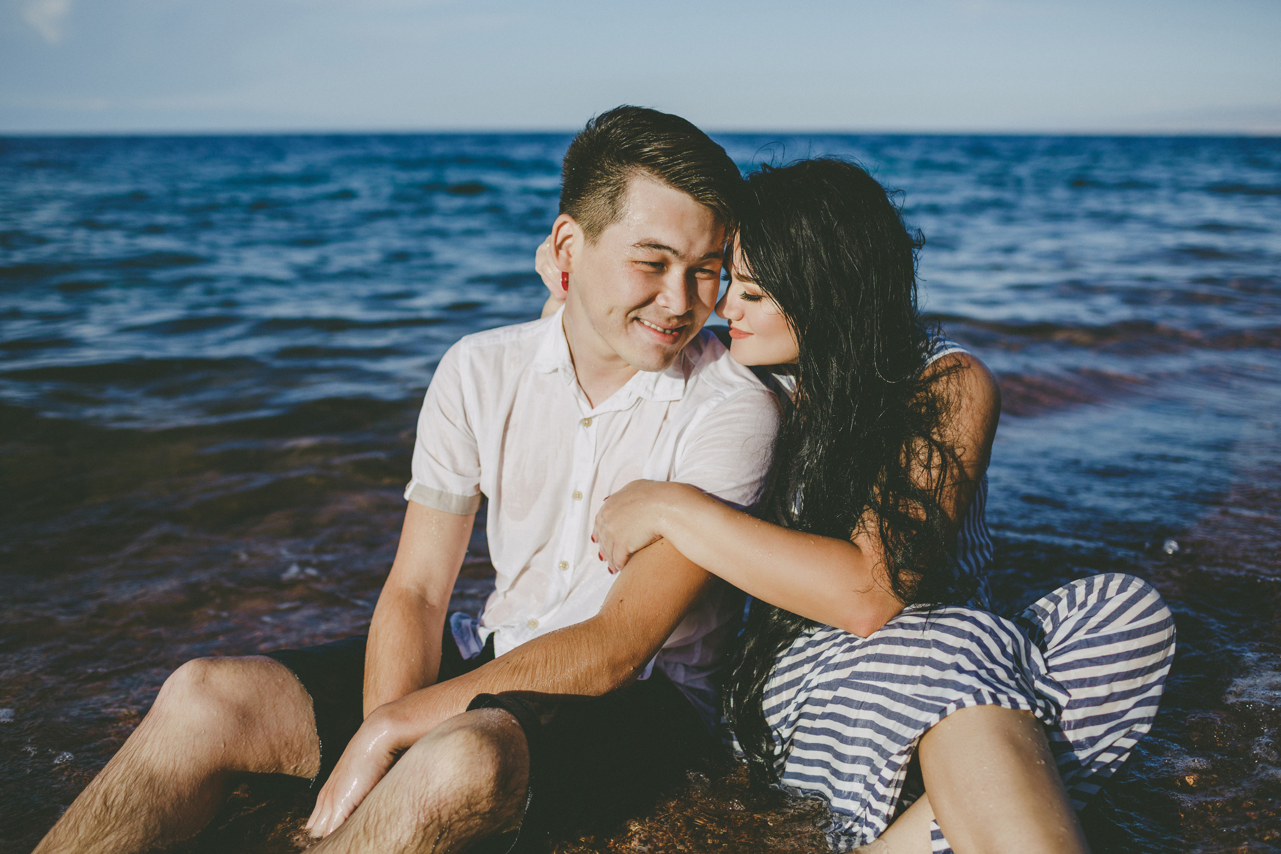 Красивая Лав стори на Иссык-Куле. Фотограф в Бишкеке Оксана Шувалова