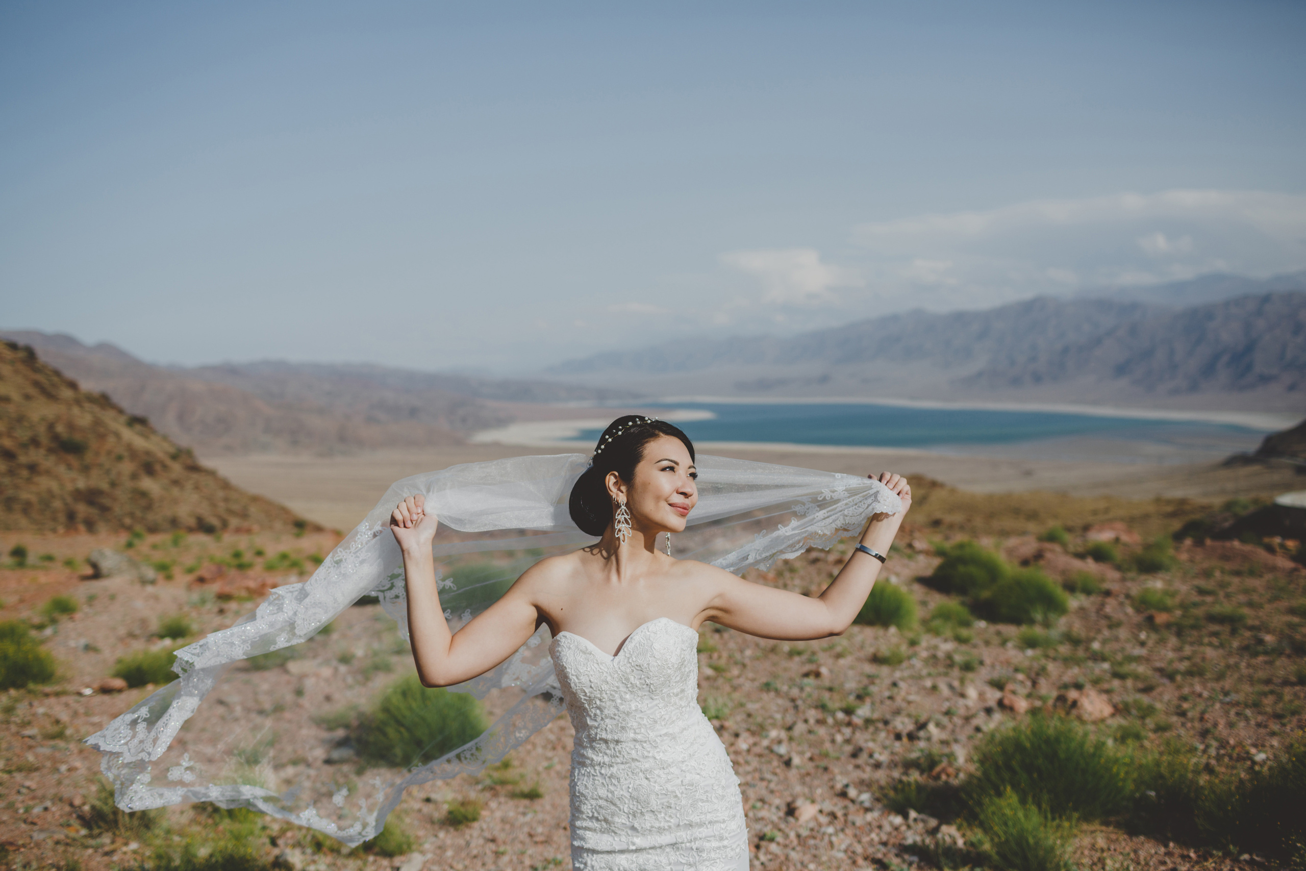 Свадебная фотосессия на природе возле Орто-Токоя. Фотограф в Бишкеке Оксана Шувалова