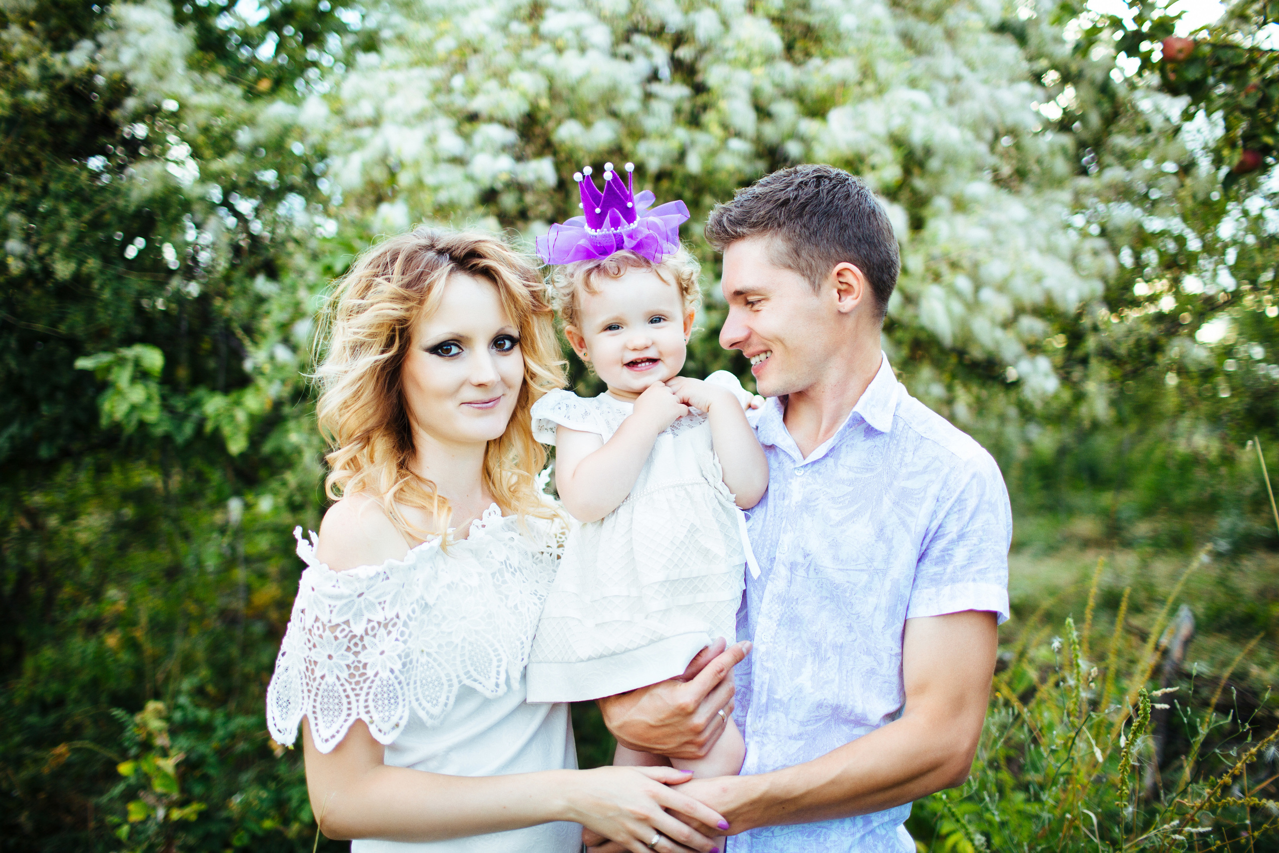 Семейная фотосессия на природе. Бишкек. Фотограф в Бишкеке Оксана Шувалова