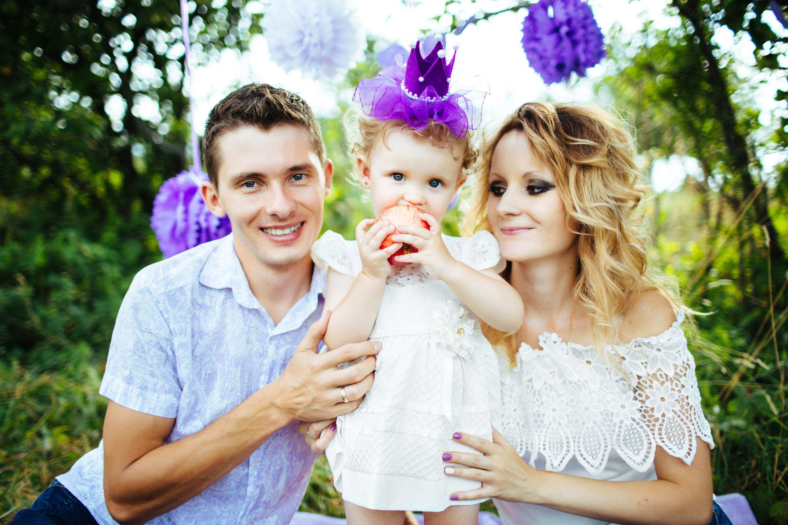 Семейная фотосессия на природе. Бишкек. Фотограф в Бишкеке Оксана Шувалова