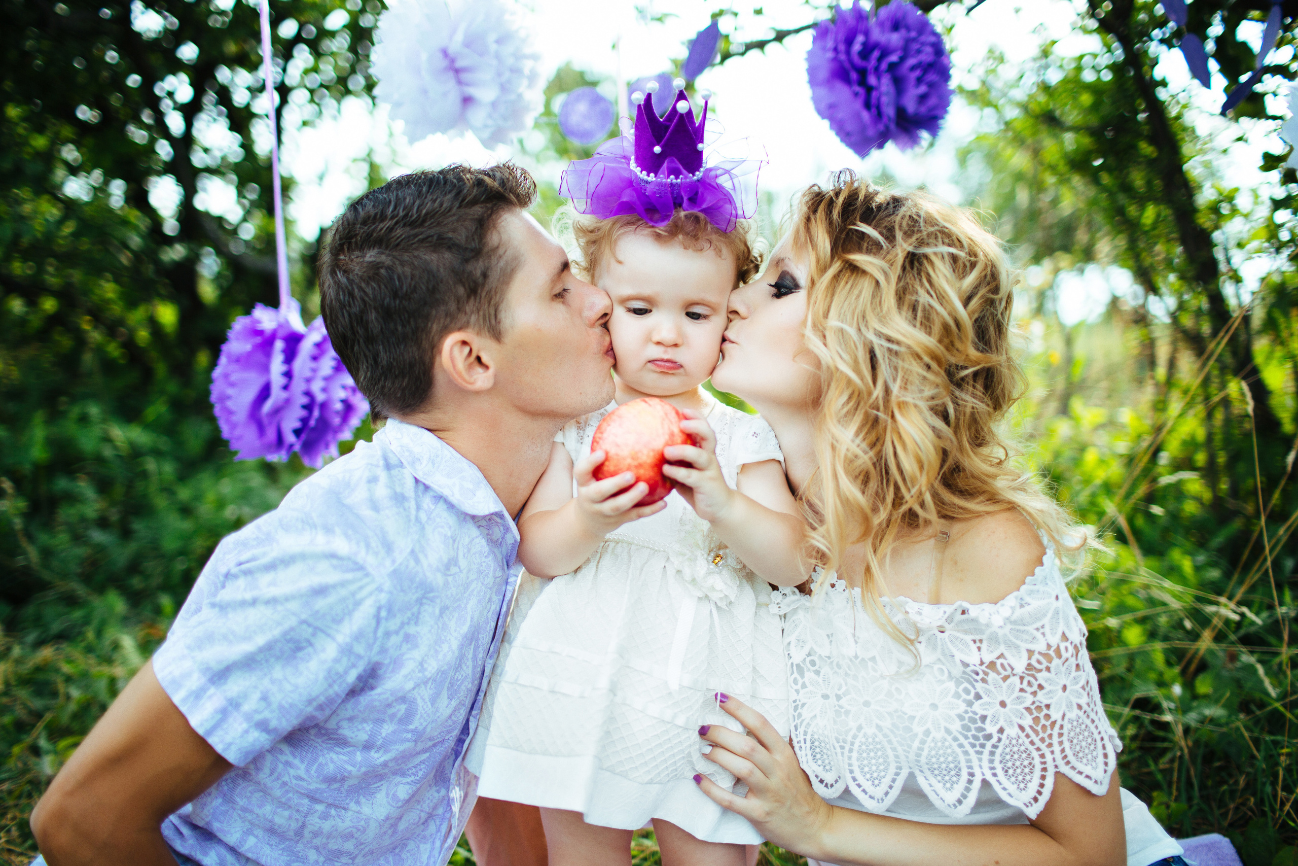 Семейная фотосессия на природе. Бишкек. Фотограф в Бишкеке Оксана Шувалова