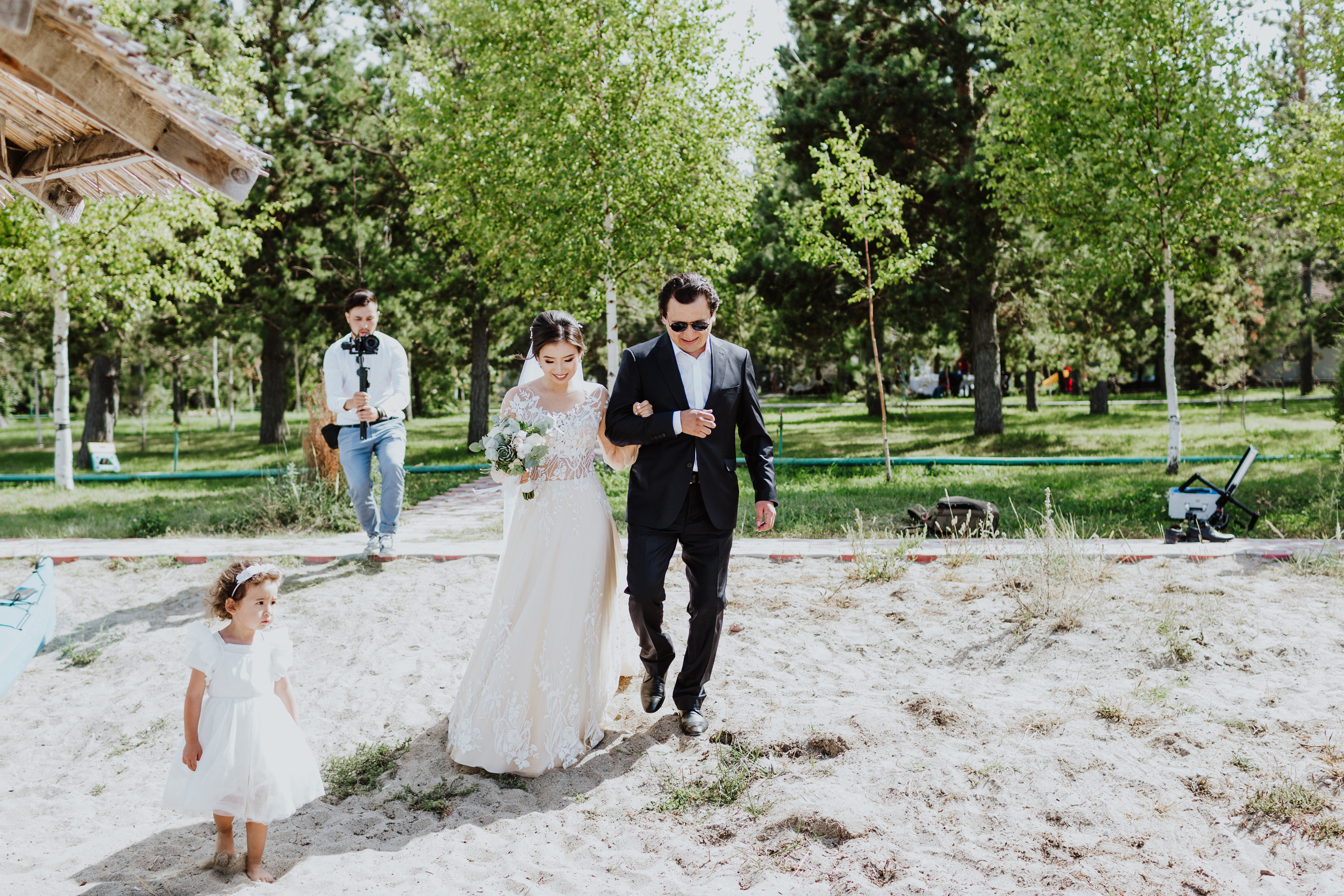 Свадьба на Иссык-Куле в пансионате Марко Поло. Фотограф в Бишкеке Оксана Шувалова