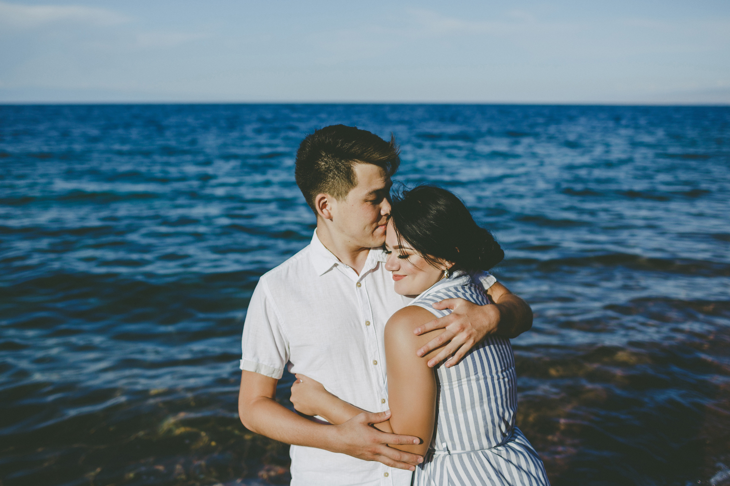 Красивая Лав стори на Иссык-Куле. Фотограф в Бишкеке Оксана Шувалова