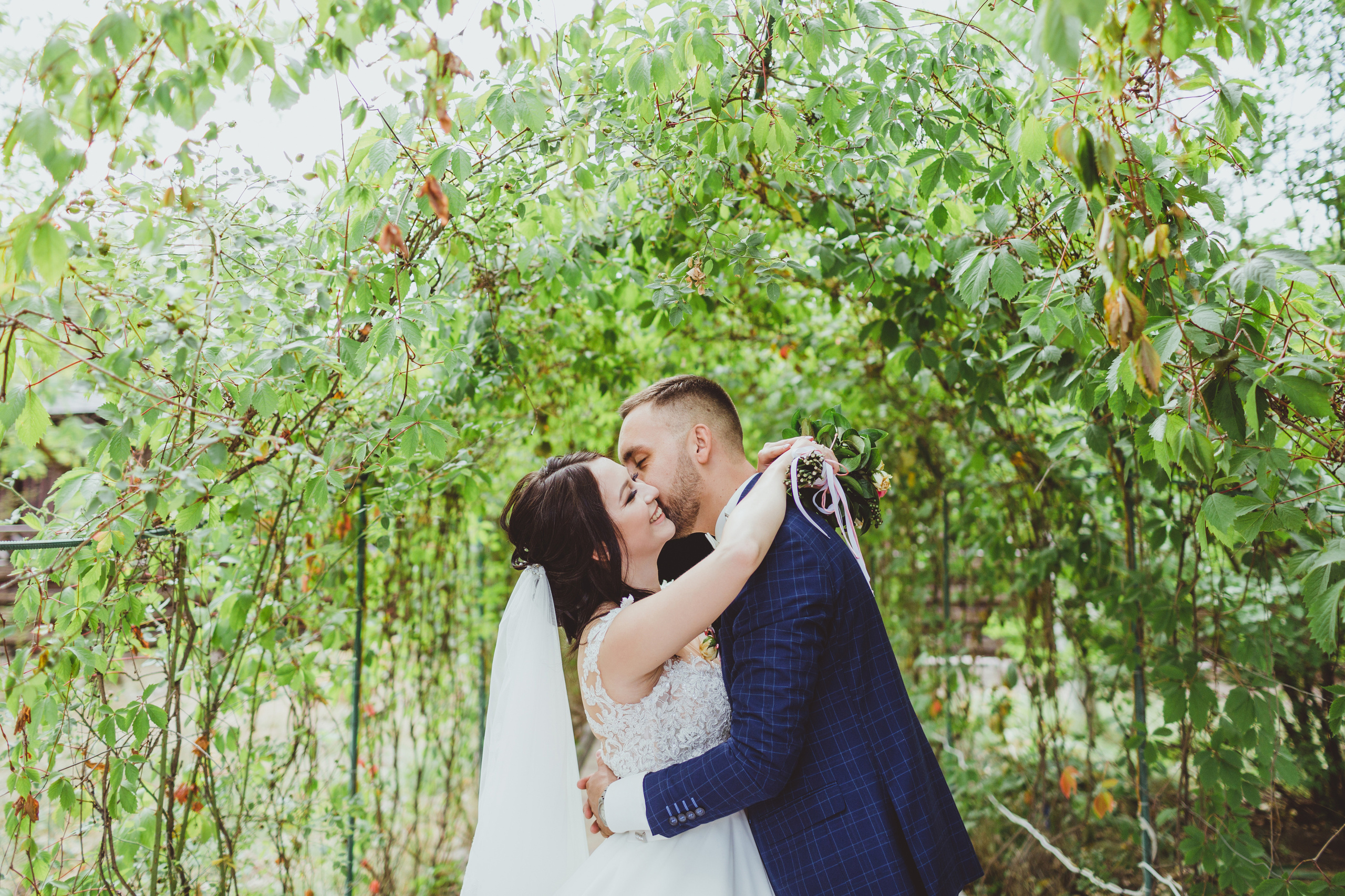 Свадебная съемка в Бишкеке. Фотограф в Бишкеке Оксана Шувалова