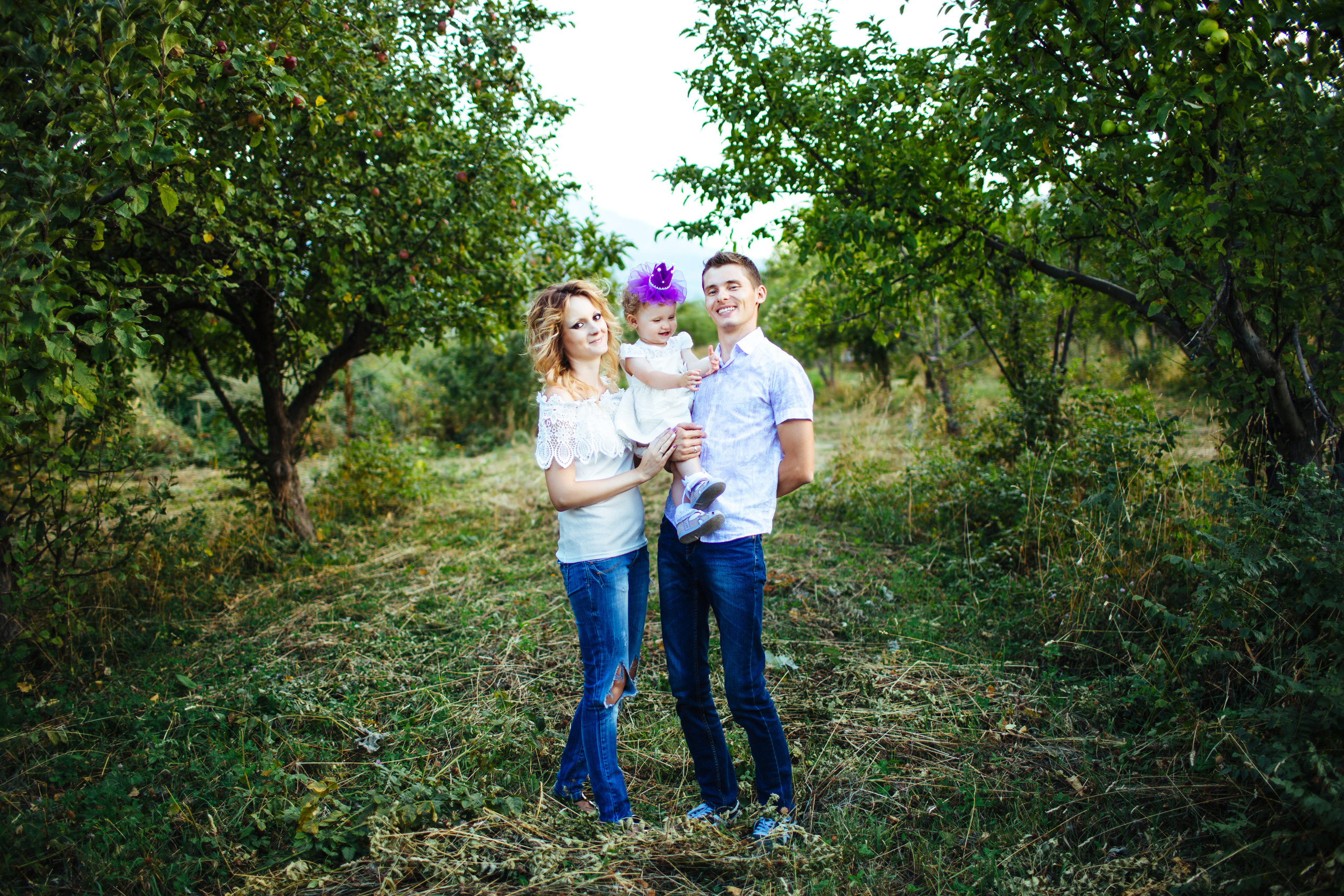 Семейная фотосессия на природе. Бишкек. Фотограф в Бишкеке Оксана Шувалова