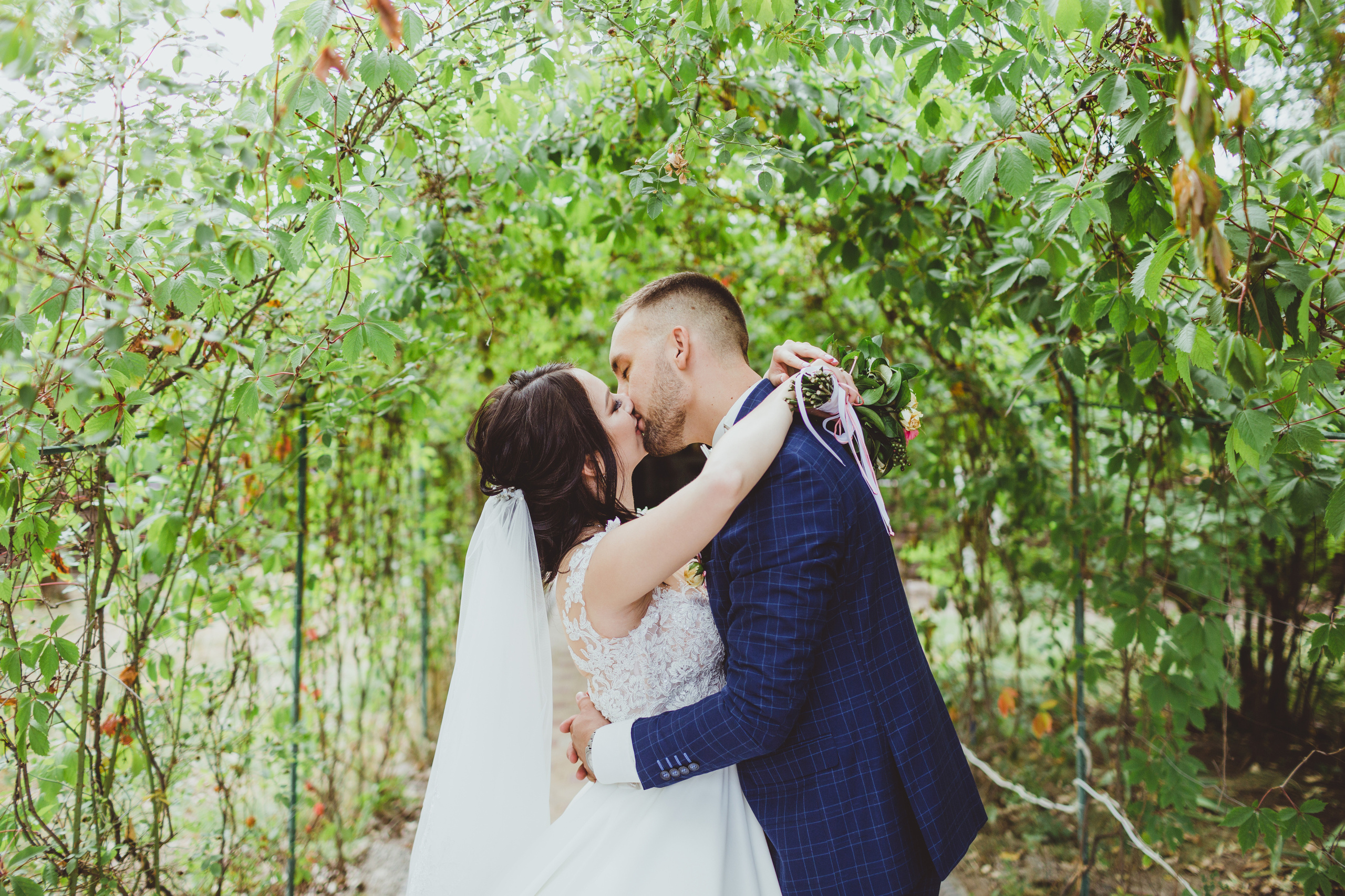 Свадебная съемка в Бишкеке. Фотограф в Бишкеке Оксана Шувалова