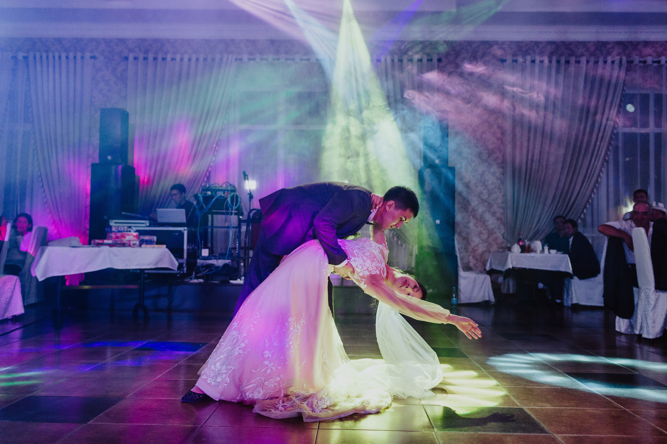 Свадьба на Иссык-Куле в пансионате Марко Поло. Фотограф в Бишкеке Оксана Шувалова