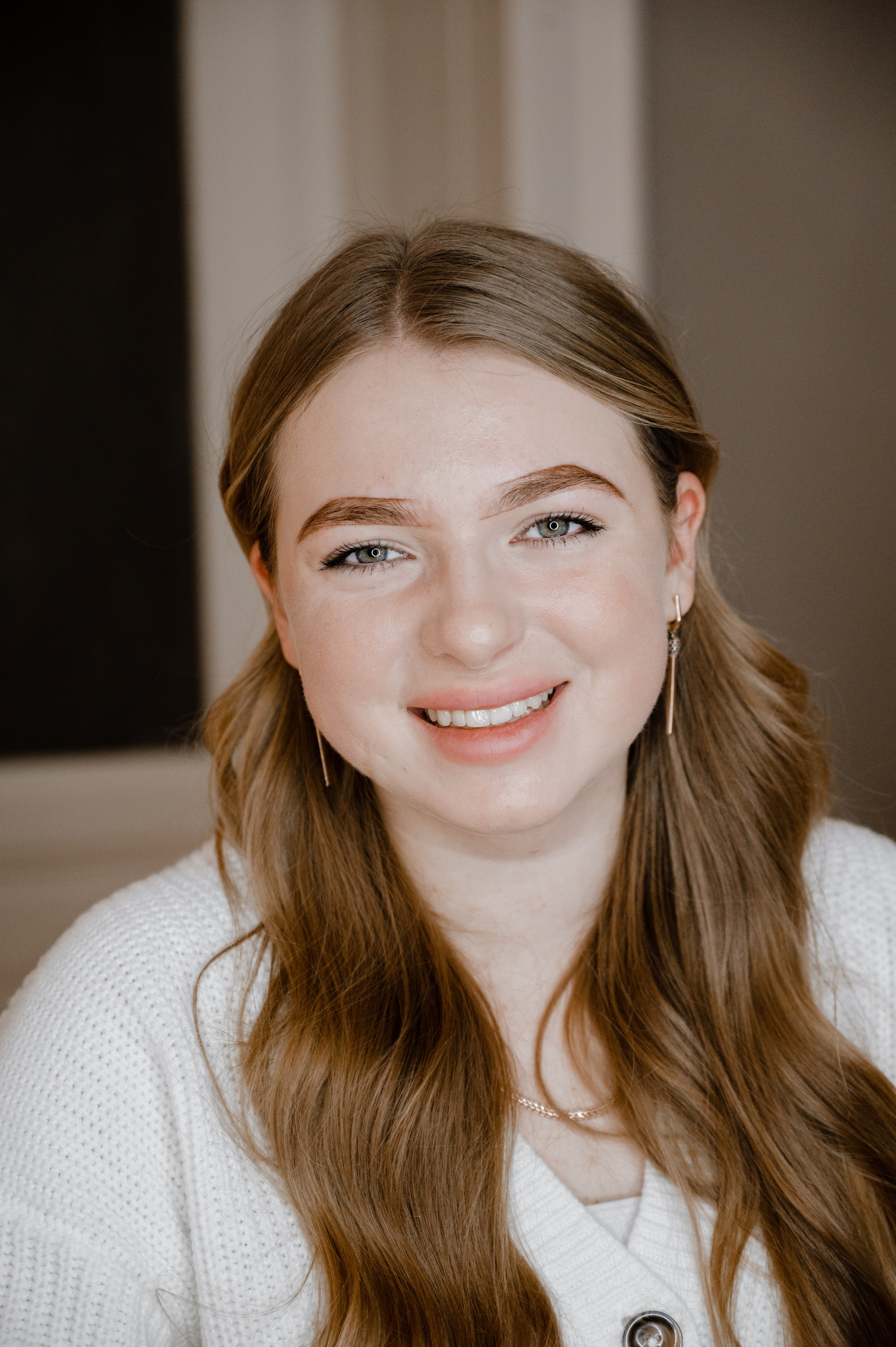 Astudio beauty studio in Prague. ANNA-MARIA PHOTO CONTENT CREATOR — фотограф, эстет, художник и визуальный эксперт в Instagram, работающий в Праге