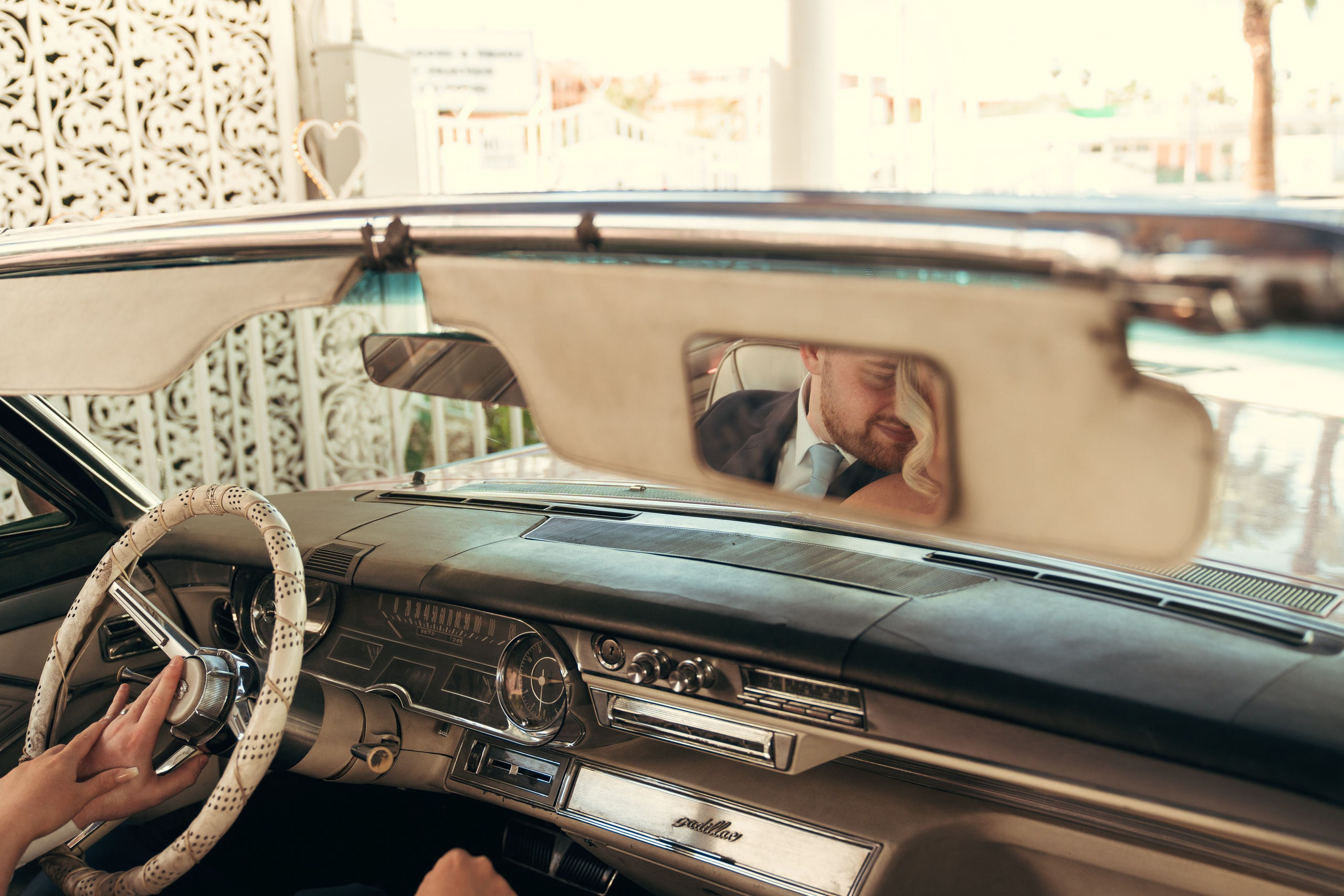 Lauren&Callum. Wedding & elopement photographer Viktoriya Kravtsov. Las Vegas