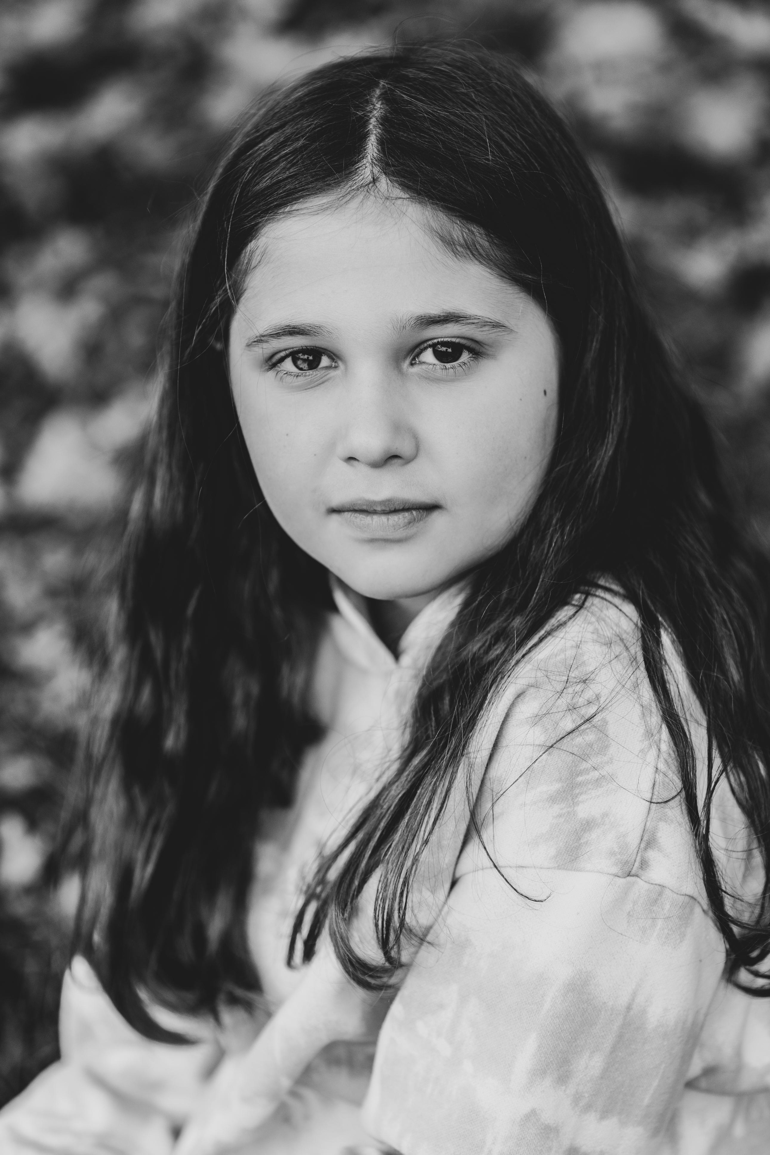 Kinderportrait Lindenberg, Kinderfotografie Allgäu, Portraitshooting Kinder Bayern, Professionelle Kinderportraits Lindenberg, Outdoor Kinderfotografie Allgäu, Studio Kinderportrait Bayern, Einzelportrait Kinder Lindenberg, Kinderfotografie drinnen Allgäu, Kinder Lifestyle Shooting Bayern, Porträtfotografie Kinder Lindenberg