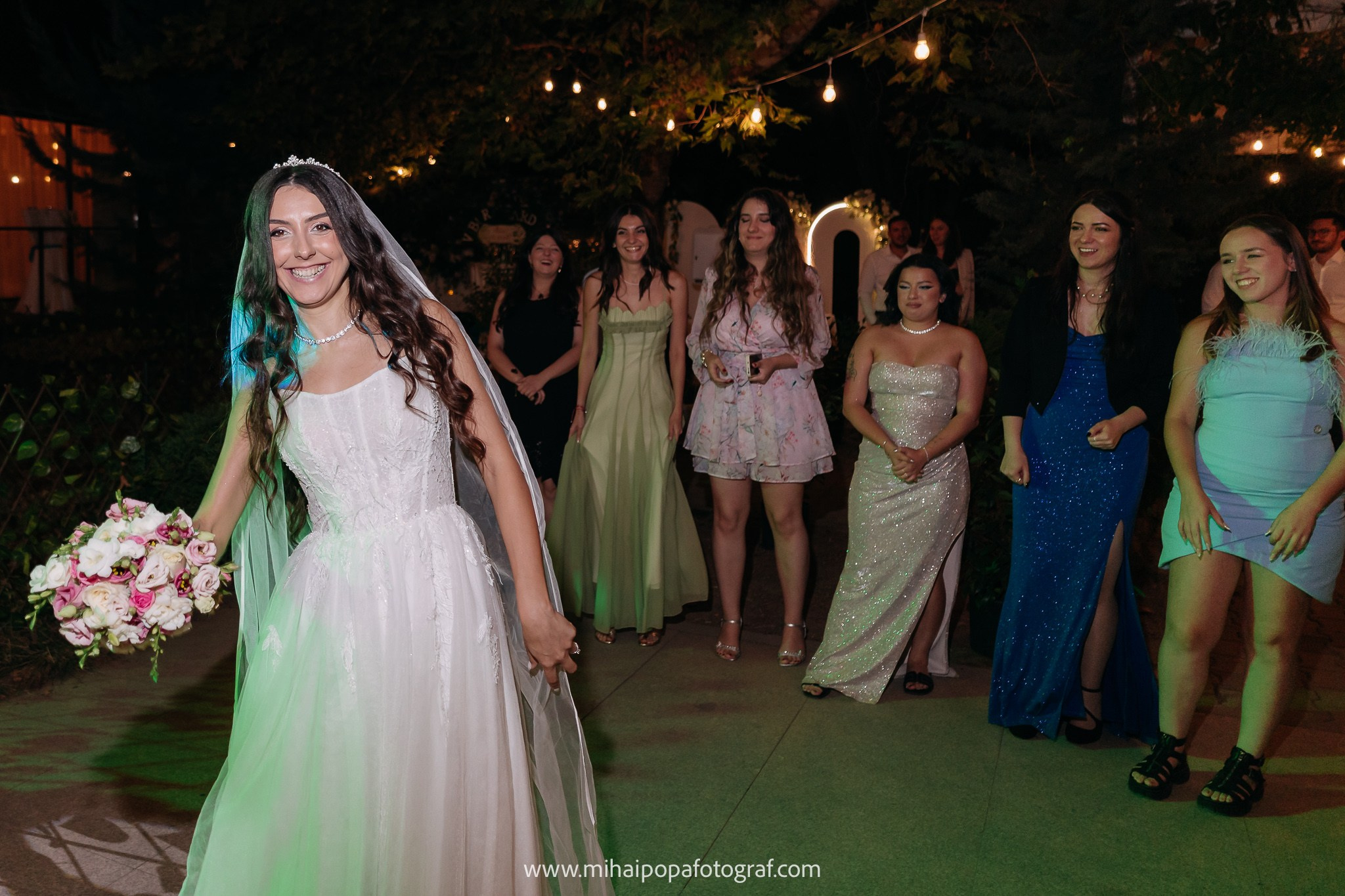 Fotograf de nuntă în Bucuresti| Mihai Popa Fotograf. Fotograf Nuntă, Botez și Cununie Civilă în București - Mihai Popa