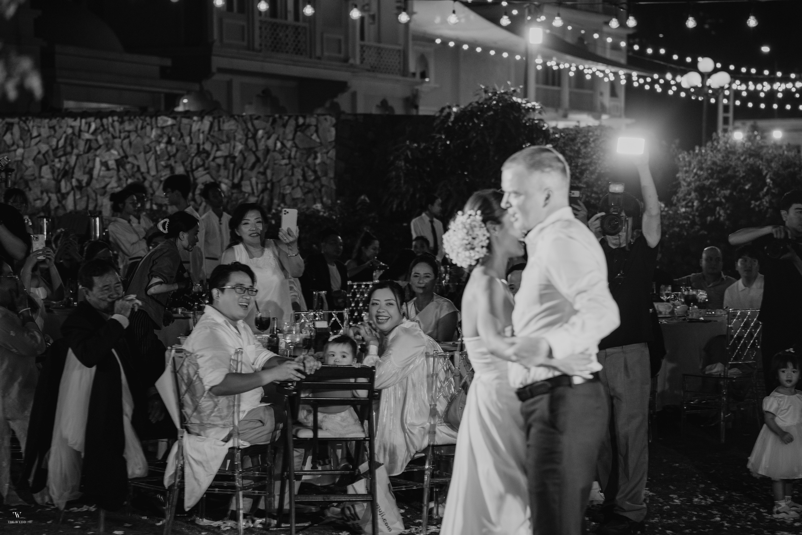 ALEX & NICOLE. WEDDING PHOTOGRAPHER IN VIETNAM