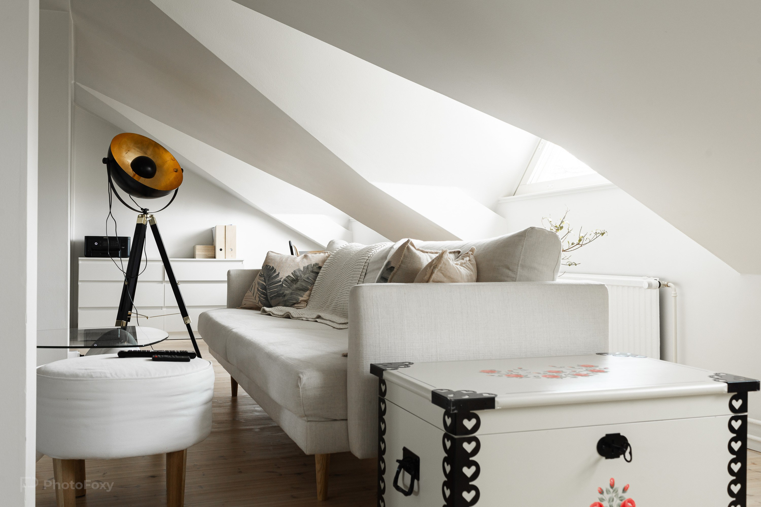 Ullakkoasunto. Valokuvaaja Lahti, Helsinki Elena Salonen