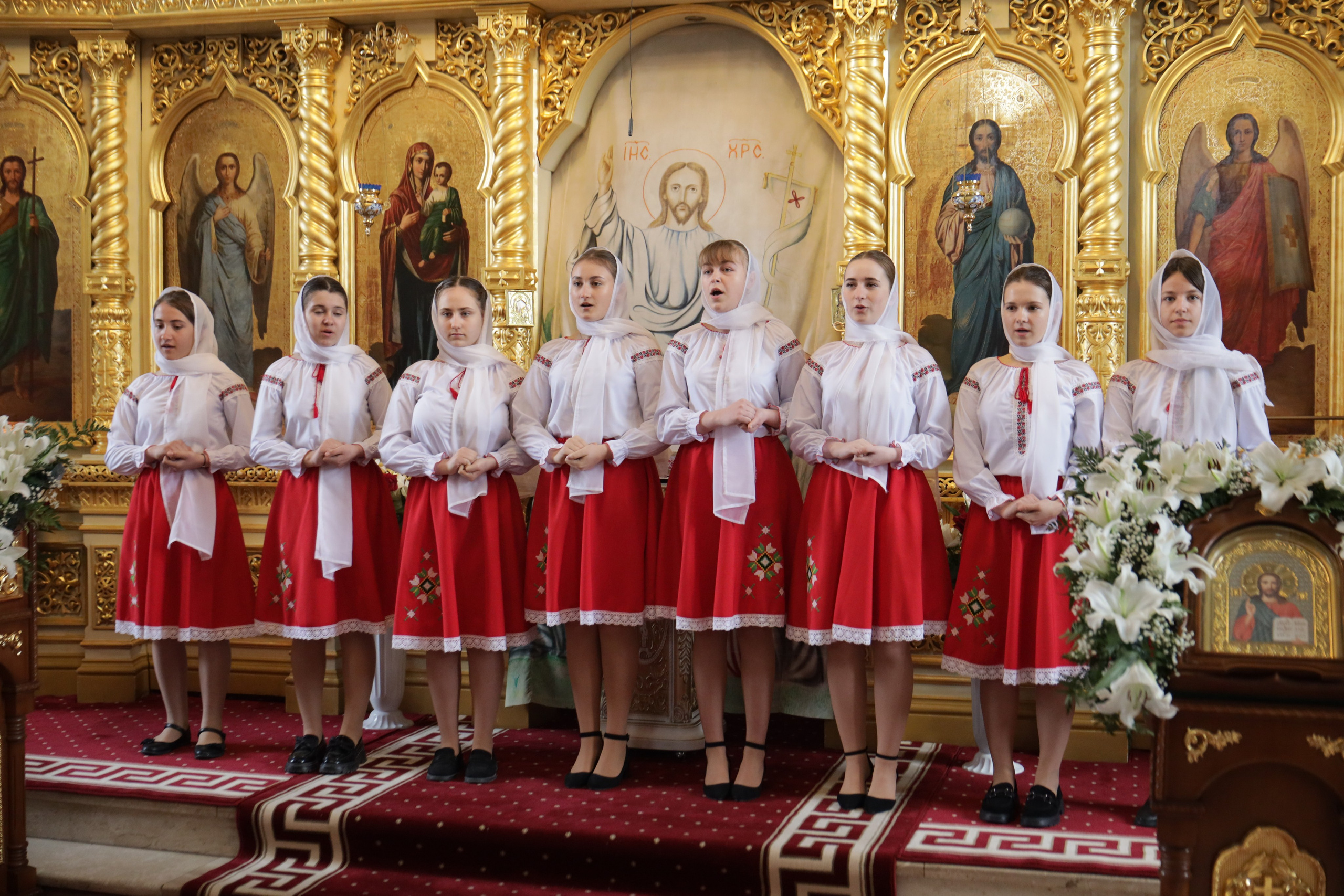 Cântările Învierii-Tradiție și Lumină. Alika Dia- Fotograf în Republica Moldova, Strășeni