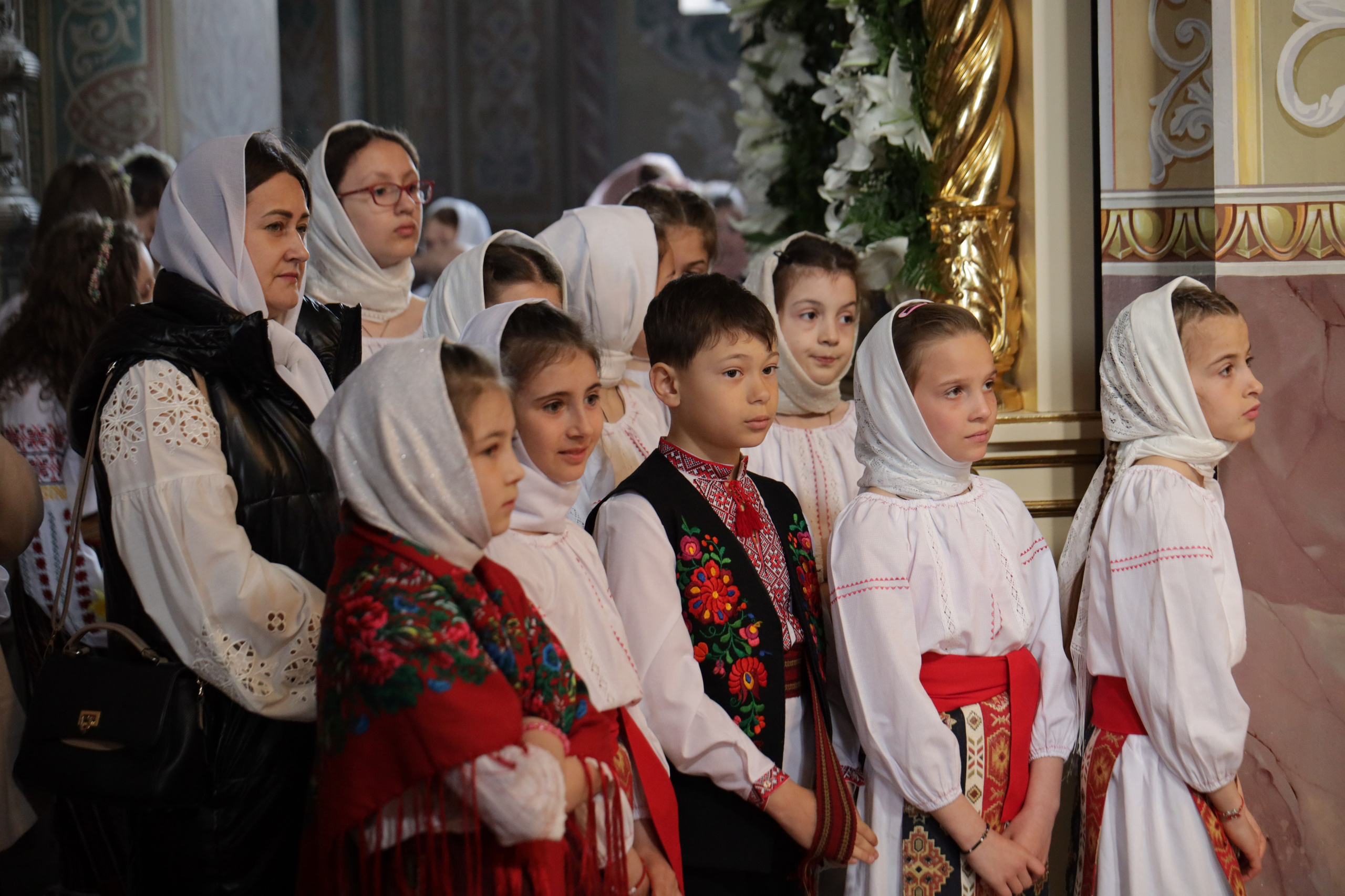 Cântările Învierii-Tradiție și Lumină. Alika Dia- Fotograf în Republica Moldova, Strășeni