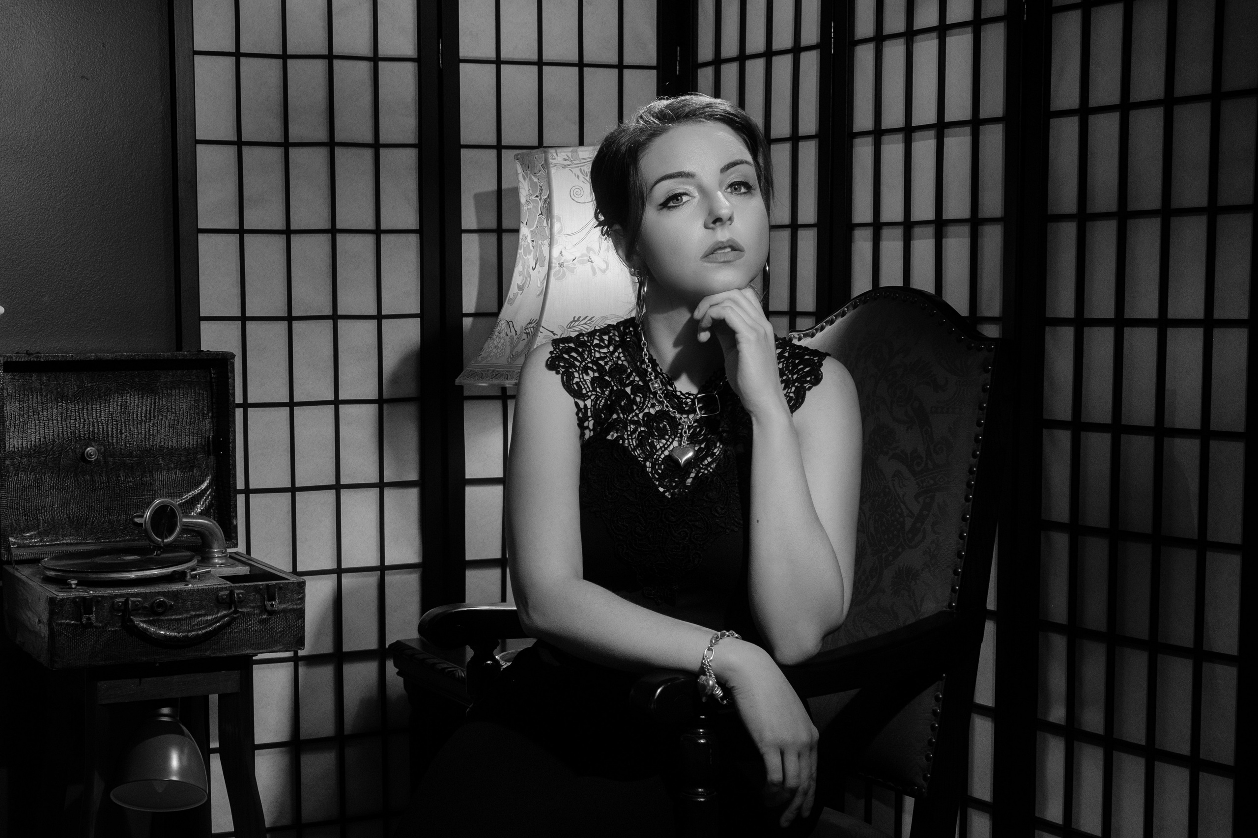 Noir. Fashion and portrait photographer in London Roman Pilipenko