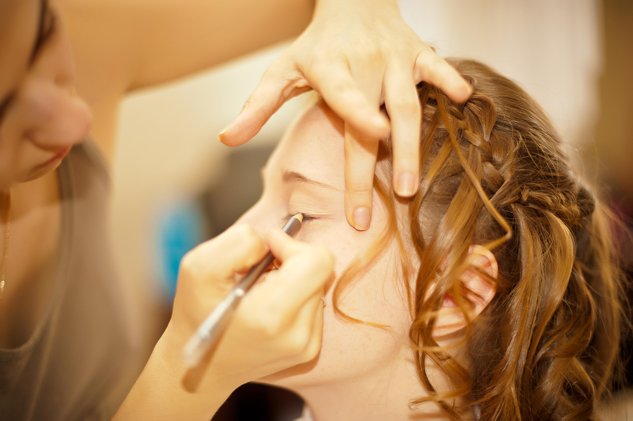 Свадебная фотосессия в Москве. Сборы невесты, макияж невесты, прическа для невесты