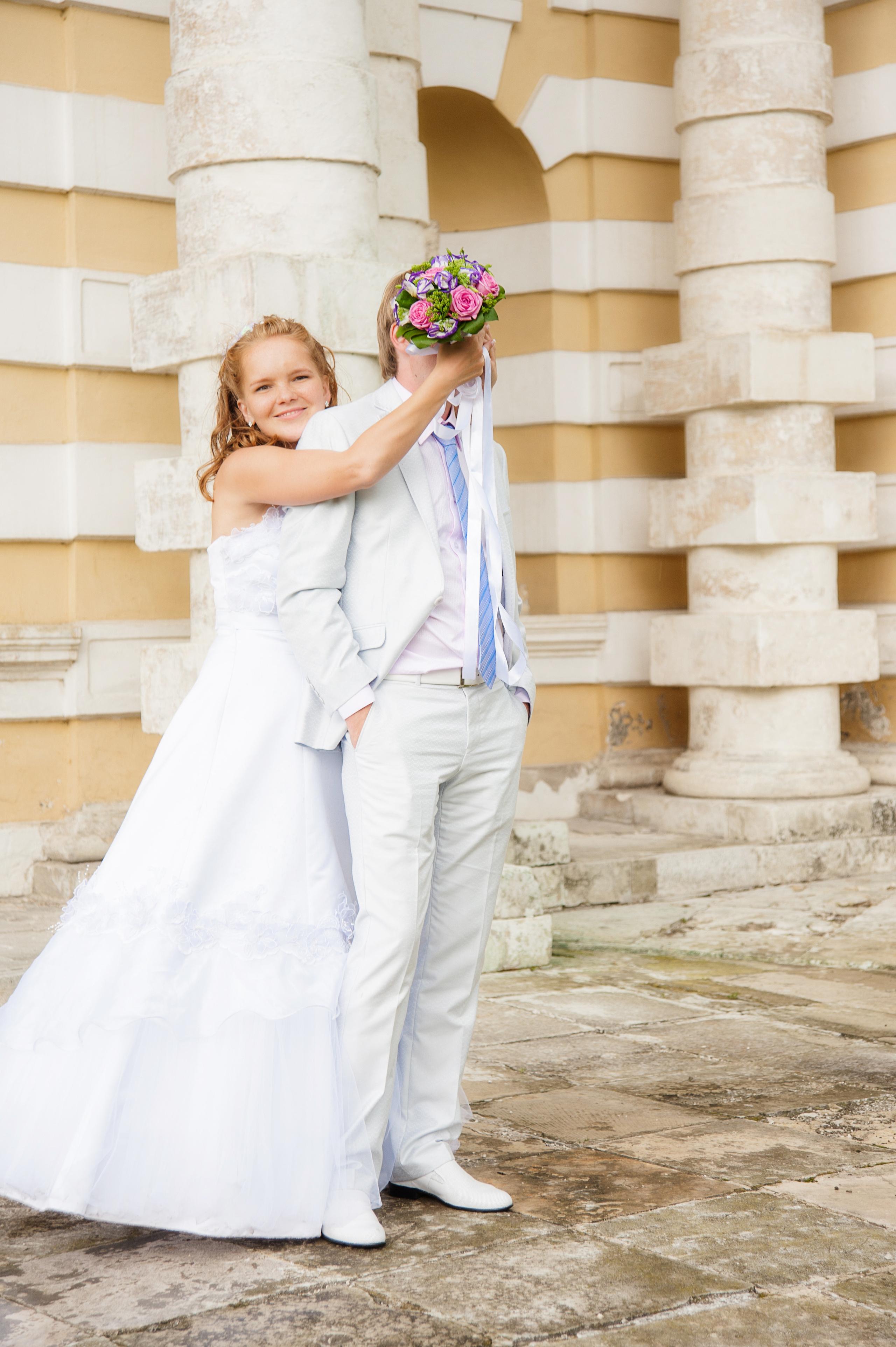 Свадебная фотосессия в Москве в усадьбе Кусково.