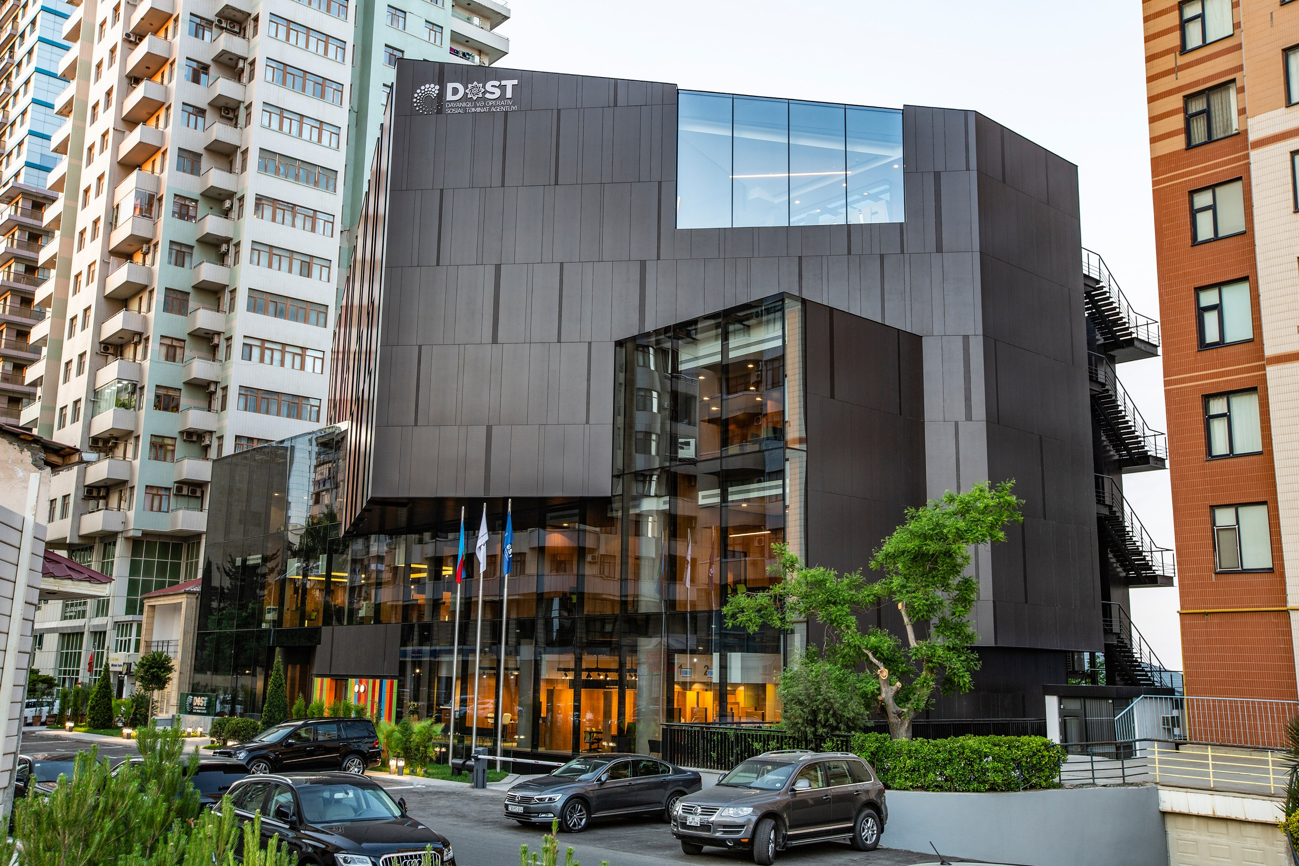 D.O.S.T. municipal building. Elmar Mustafazadeh Photography