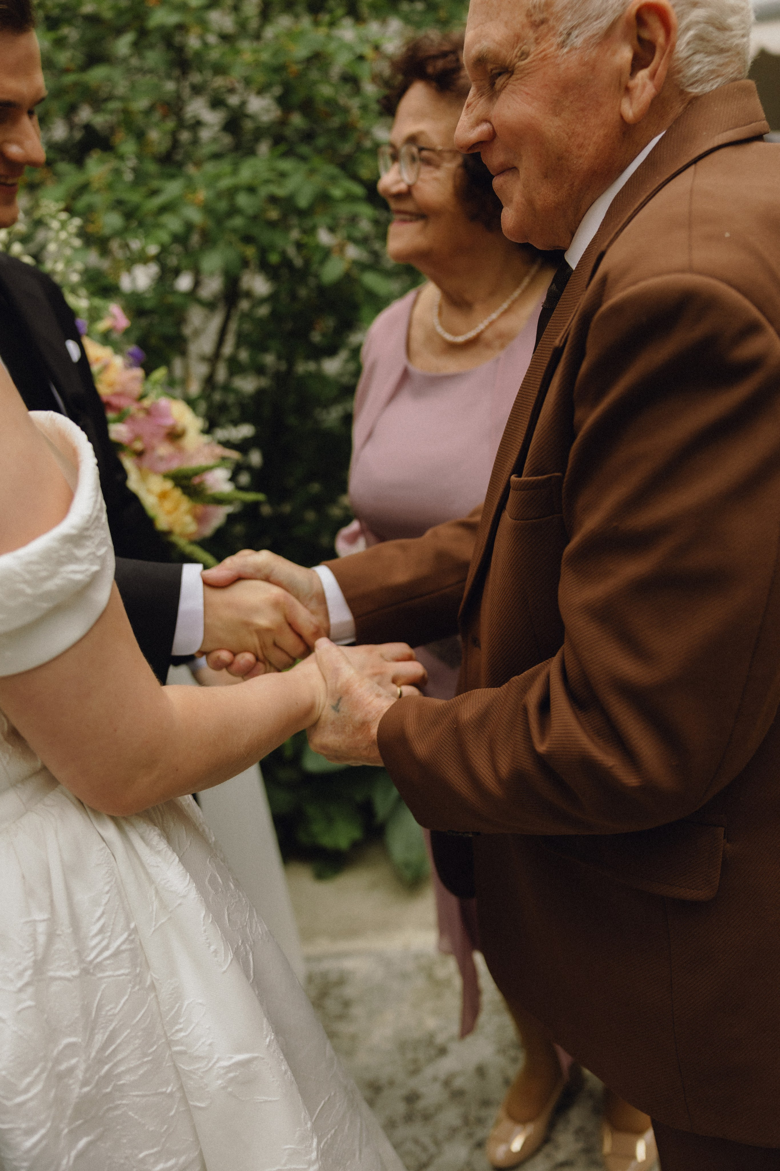 Paulina ir Deivydas | vestuvės Vynvytyje | Kaunas 2025. Vestuvių ir šeimų fotografė Lena Bondarenko / belove photo