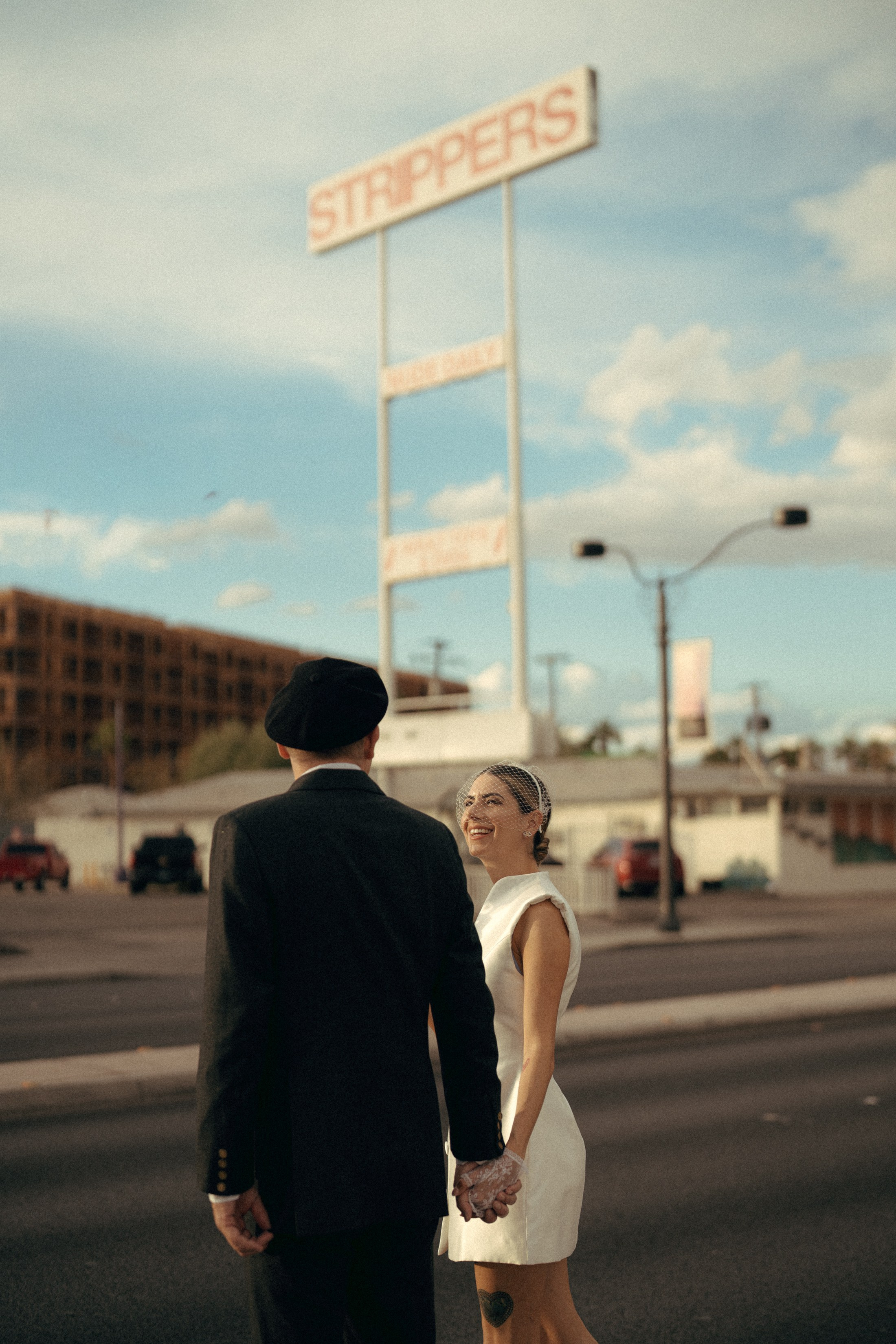 TANA&PAUL. Wedding & elopement photographer Viktoriya Kravtsov. Las Vegas