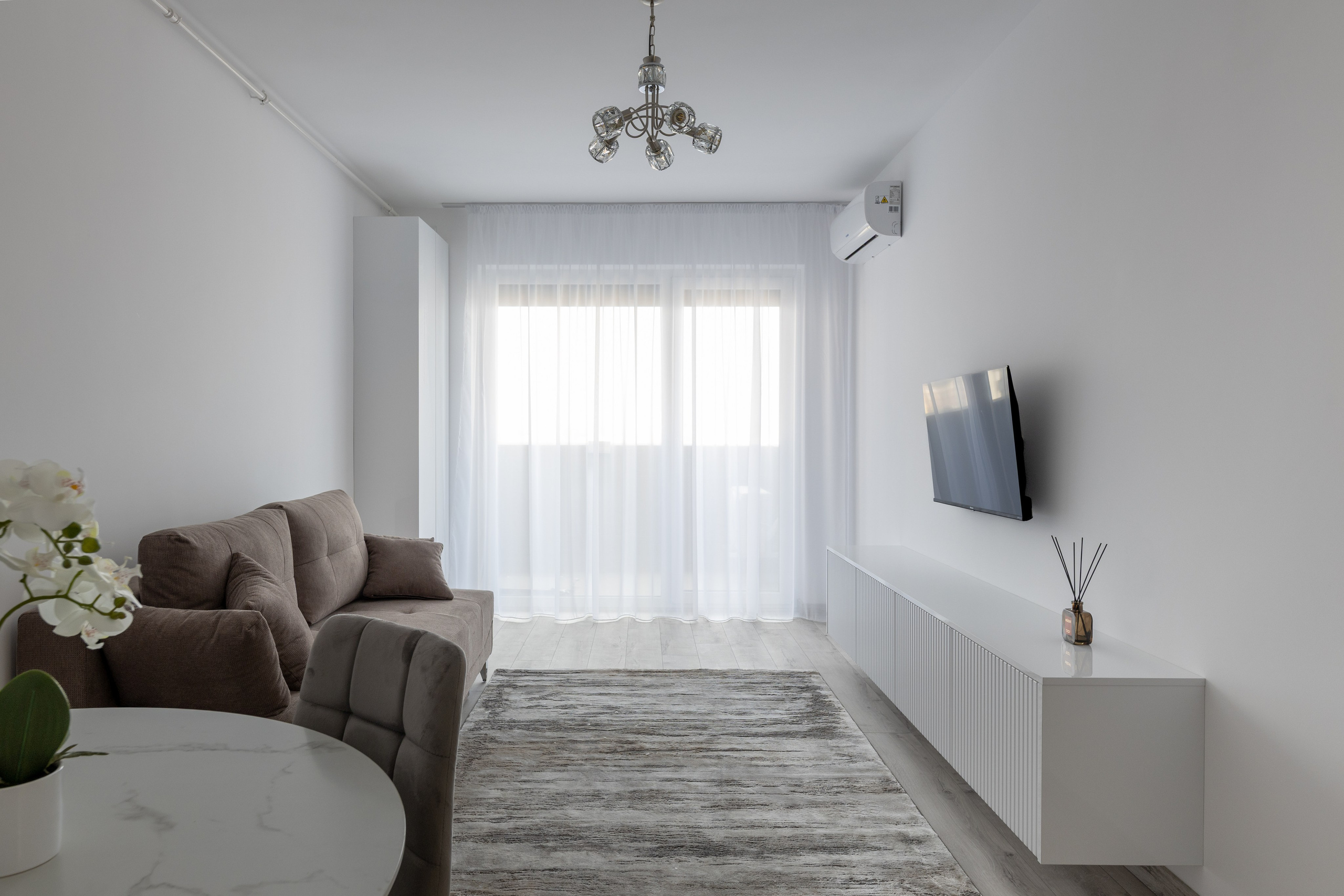 INTERIOR - REALESTATE. Samuel Ciobanu