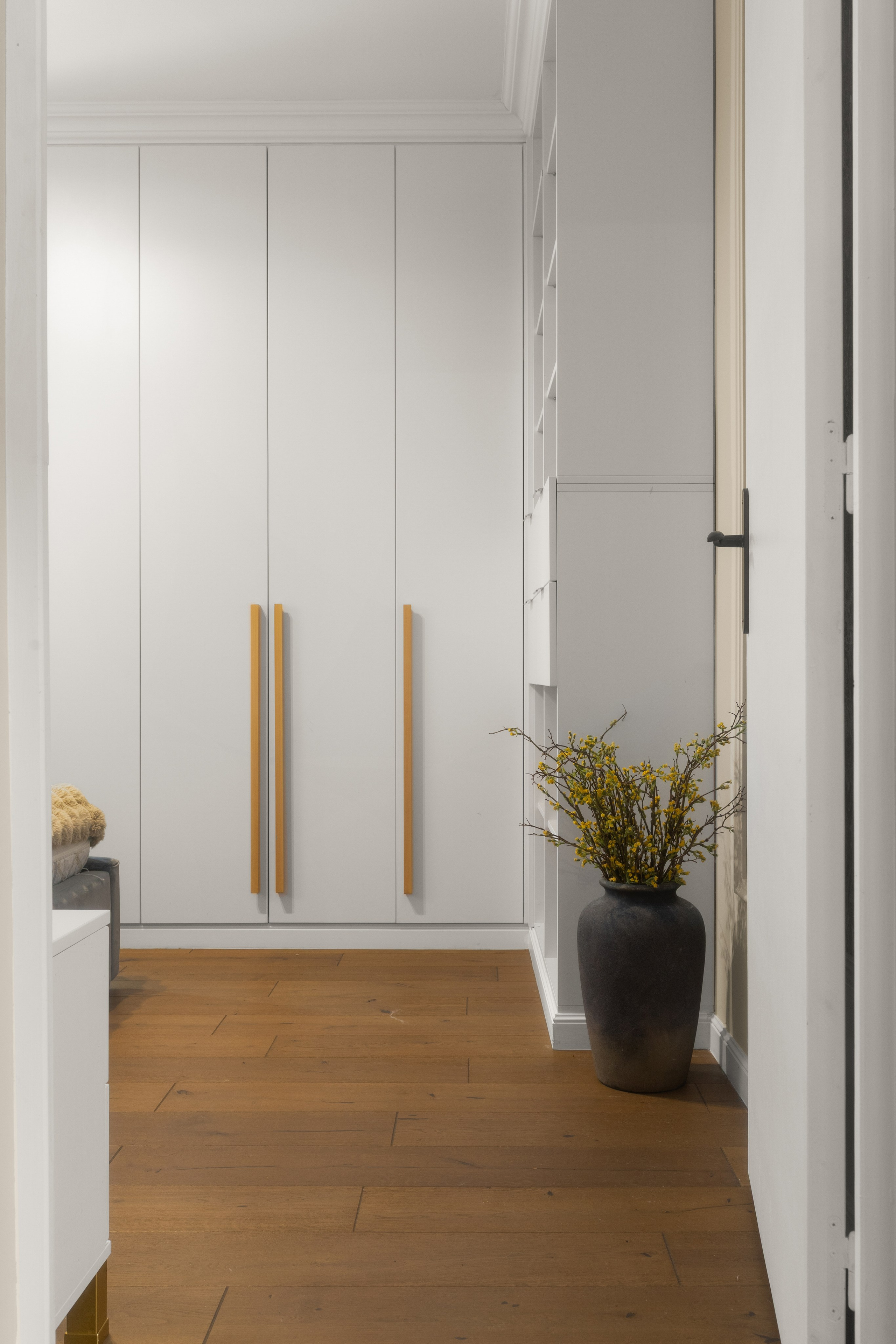 INTERIOR - REALESTATE. Samuel Ciobanu