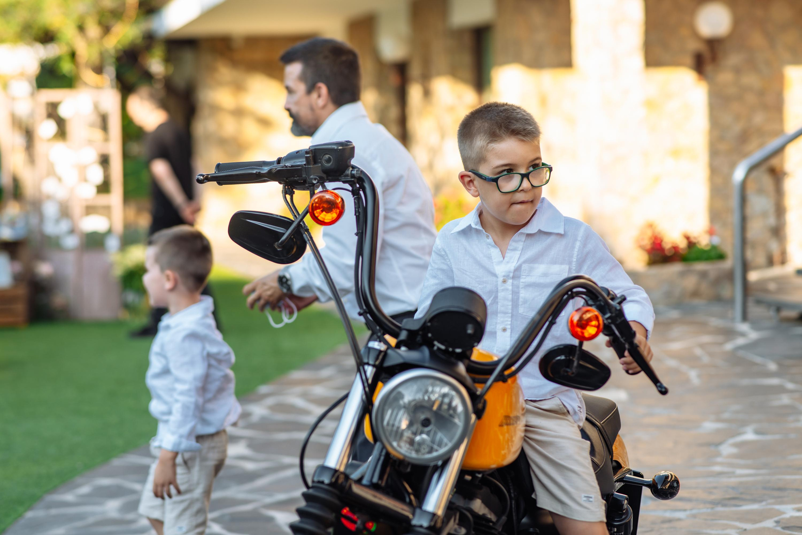 Gisela & David. Fotógrafa Ekaterina Gasanova - sesiones de fotos en Barcelona