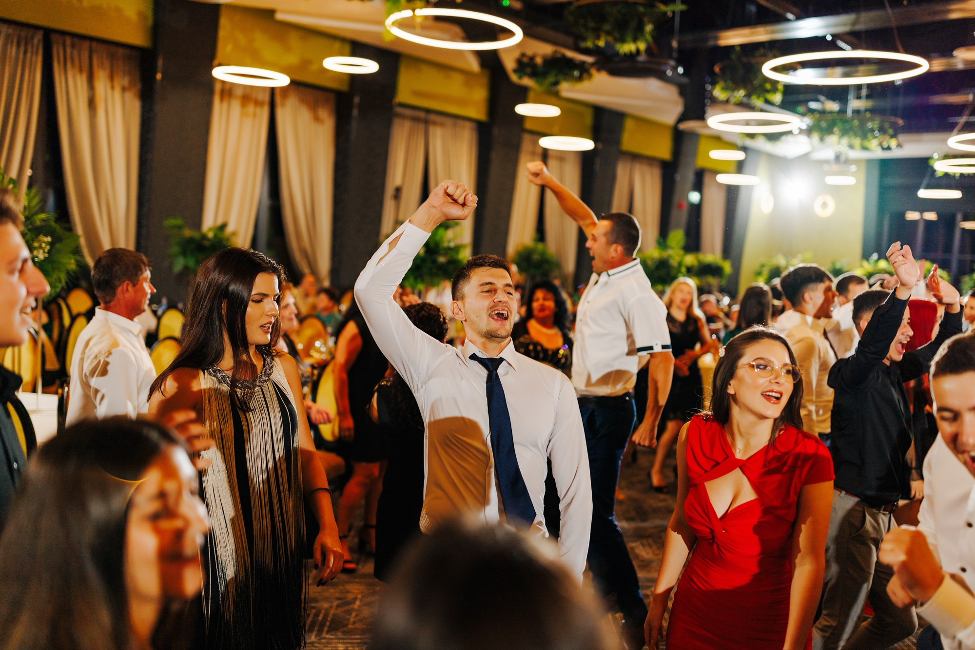 Vladut-Andrea. Fotograf și videograf de nuntă R. Moldova, Romania