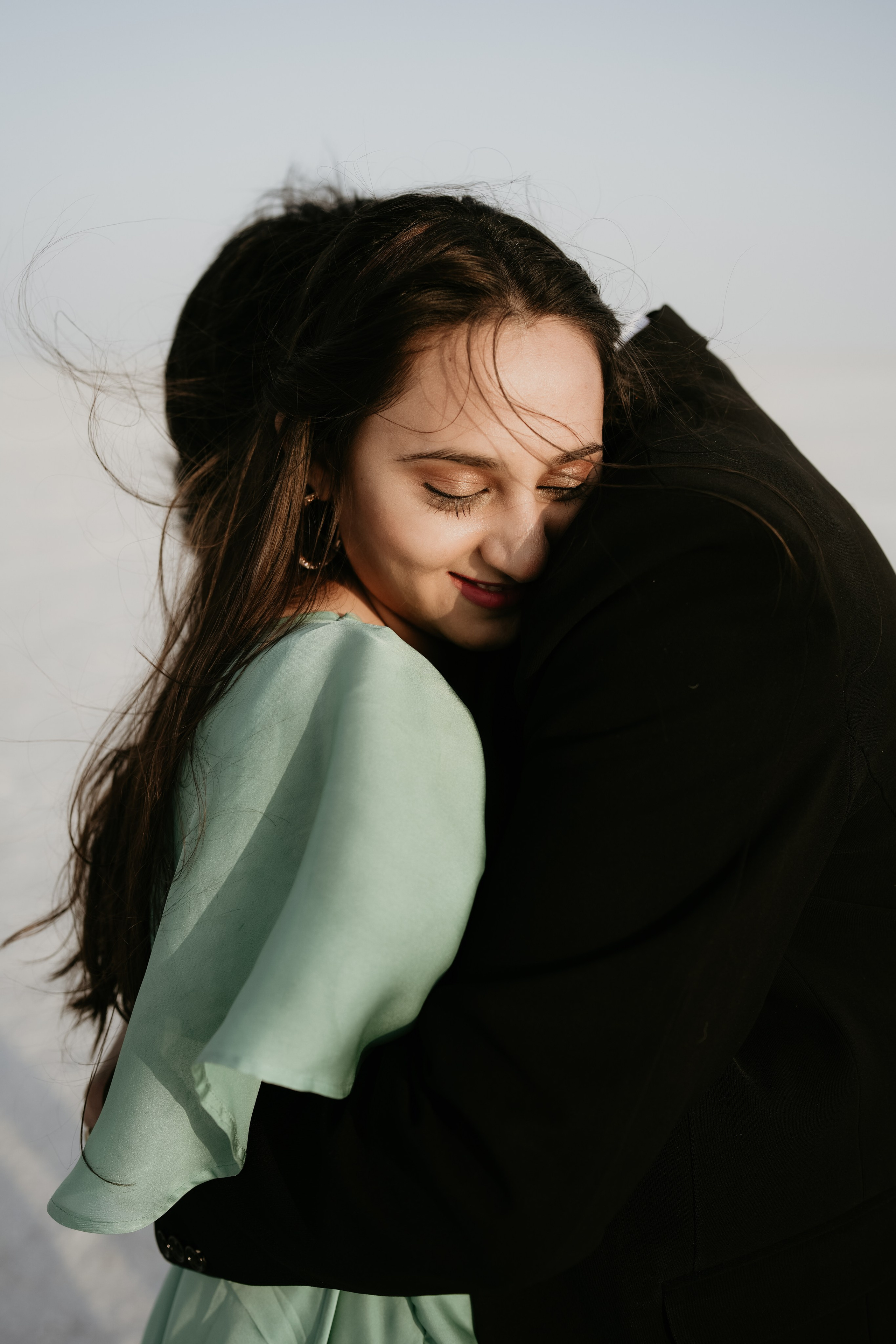 COUPLE SESSIONS. Love Emotions Weddings