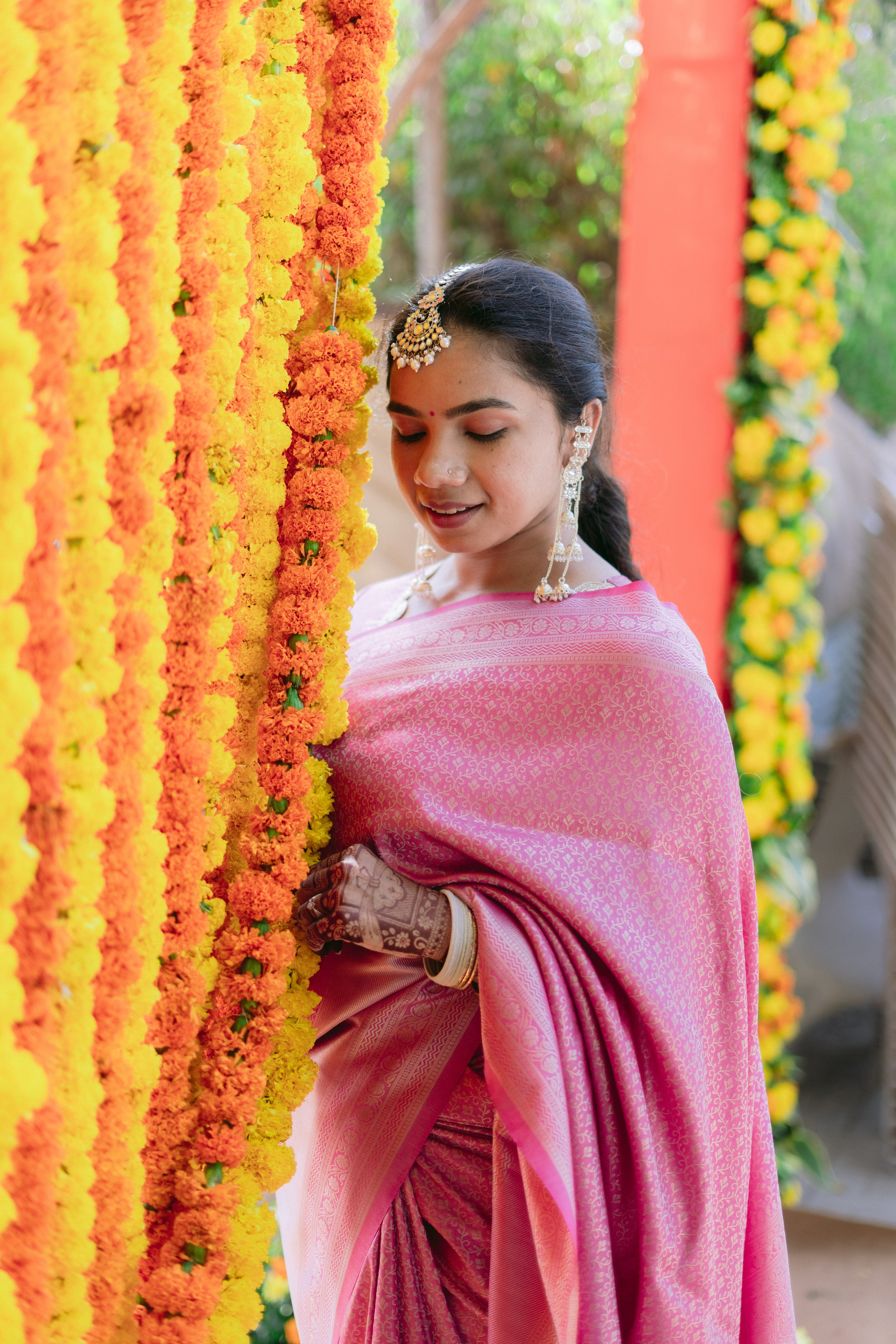 WEDDINGS. Love Emotions Weddings