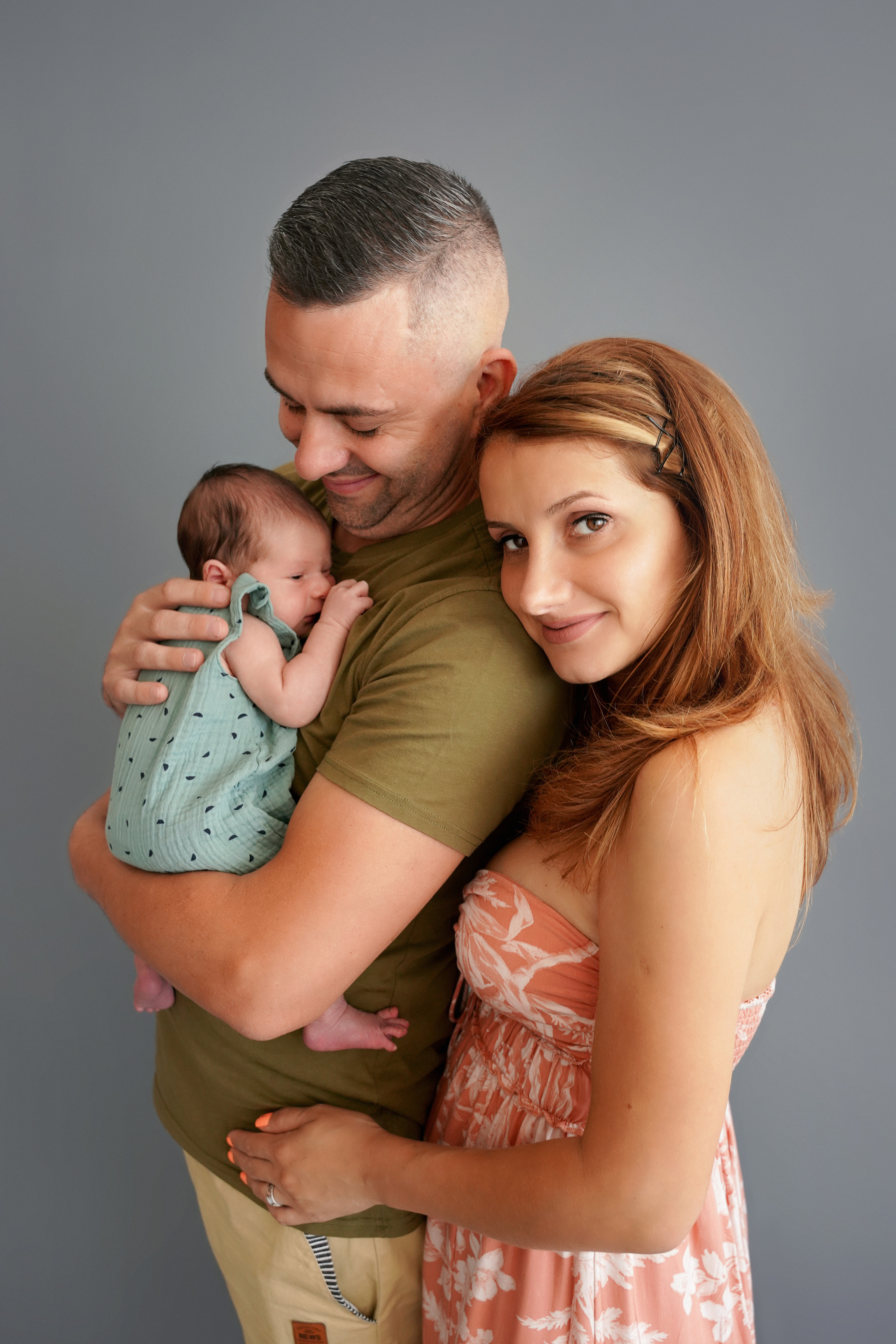 Familienshooting in Kreis Augsburg. Neugeborenenfotografin und Retoucher in Augsburg Nastassia Schneider