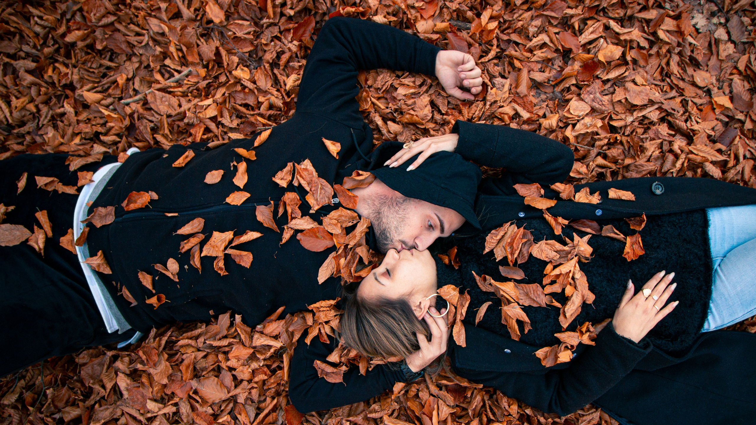 Sedinte. Lucian Dedeu — Fotograf de nuntă și eveniment