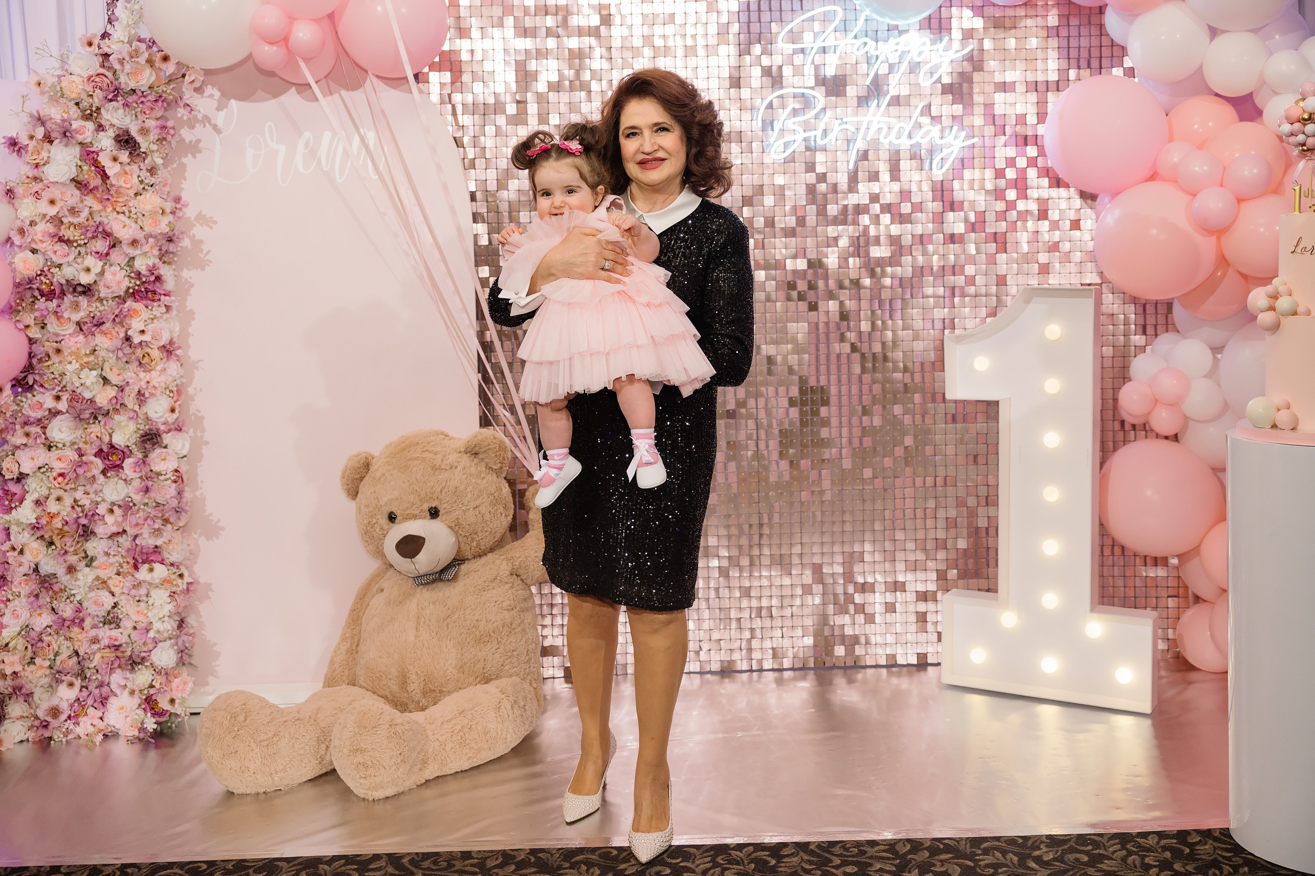 04.13.2025 First birthday. Wedding family event photographer in Chicago Nick Yushevich