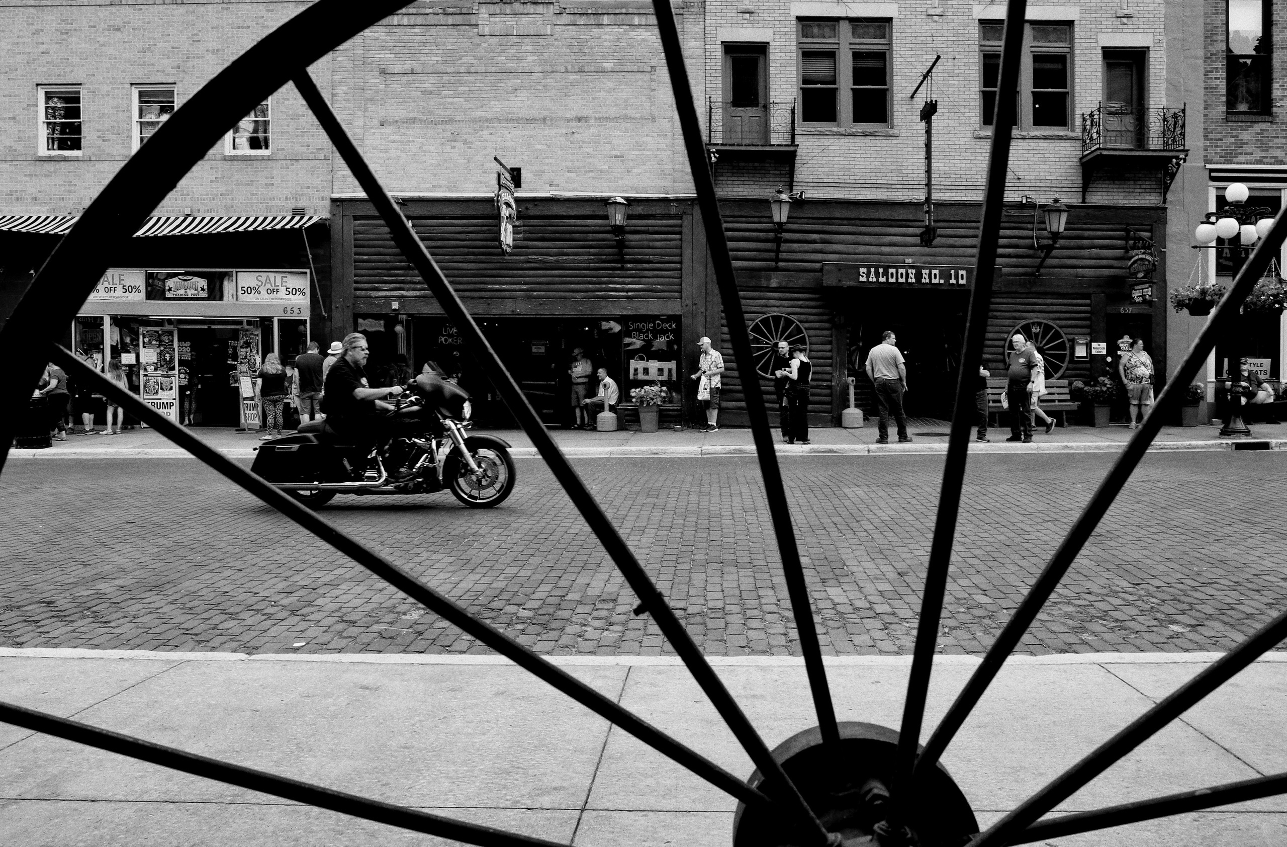 Black and White. Helen McLain Photography