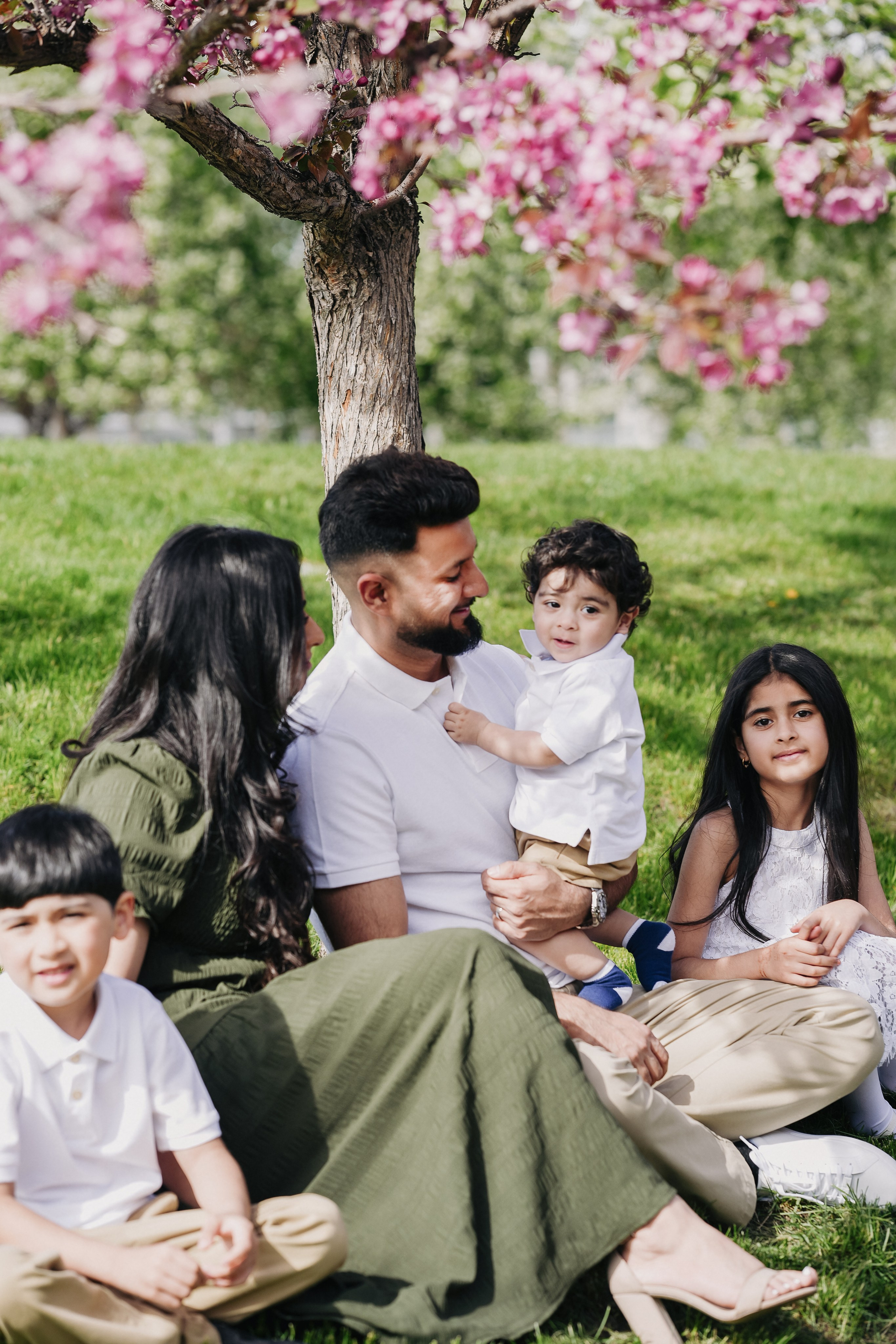 Spring Photo Day. Pashynska Photography | Calgary Wedding & Family Photographer